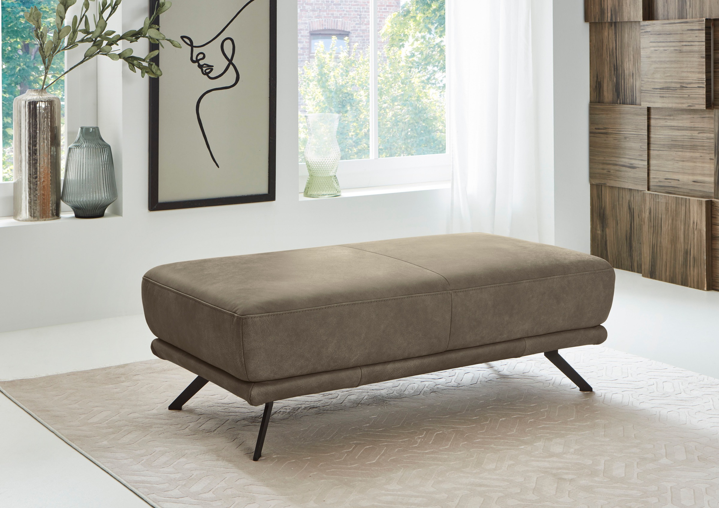 Die PlanBar Hocker »PN-EM22041«, hochwertige Kaltschaumpolsterung, stylische Metallfüße