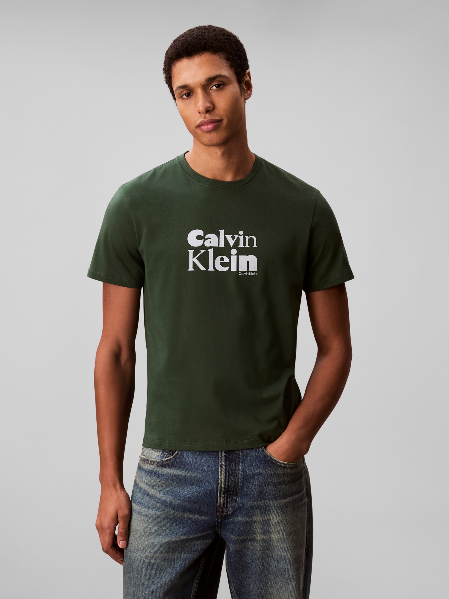 Calvin Klein T-Shirt "SS 30S EU CALVIN KLEIN BOLD GRAP", Mit Rundhalsaussch günstig online kaufen