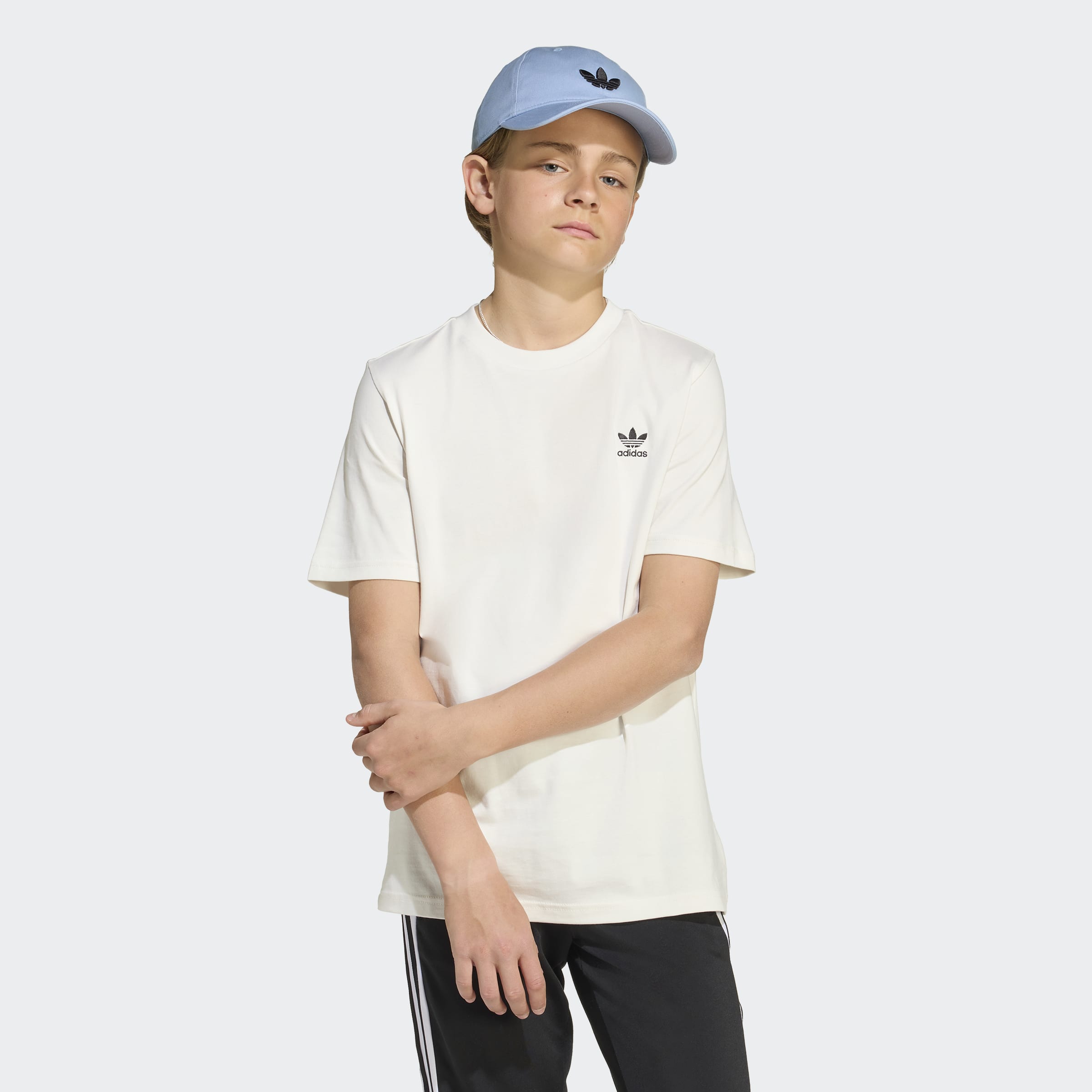 adidas Originals T-Shirt "TEE" für Kinder und Teens, mit gerippten Details, mit Rundhalsausschnitt