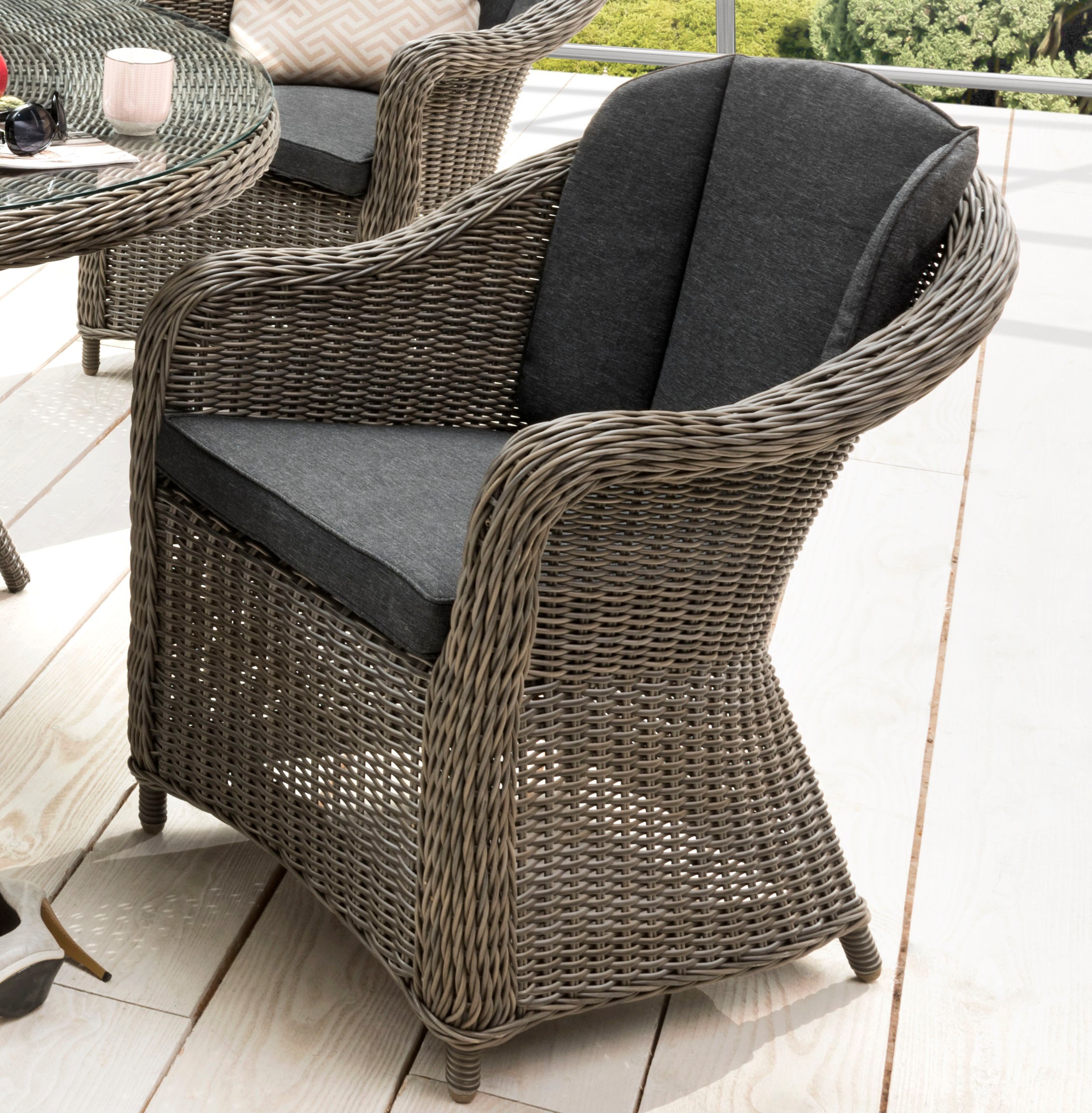 Destiny Garten-Essgruppe »»MALAGA LUNA««, (Set, 5 tlg., 1 Tisch, 4 Sessel), inkl. Auflagen