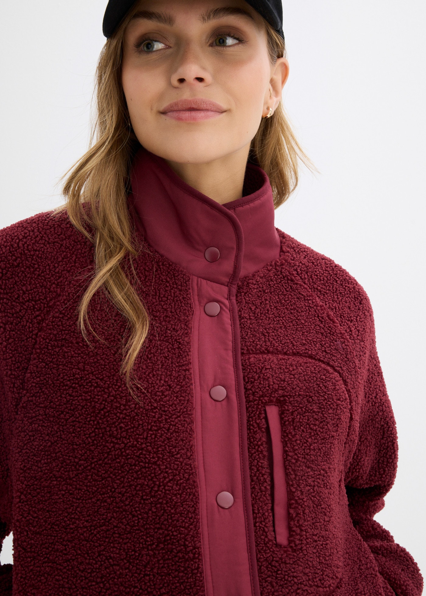 bonprix Umstandsjacke mit abnehmbarem Babyeinsatz per Druckknöpfen, gerade Passform