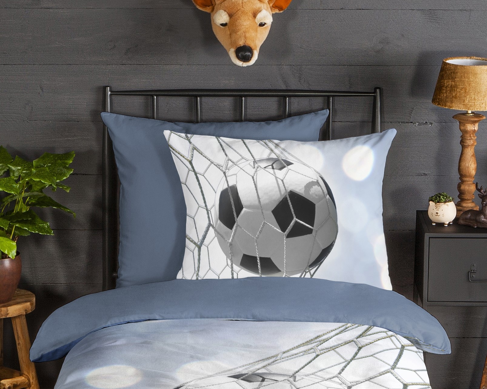 good morning Kinderbettwäsche »Tijmen« 2 Stk. tlg. Flanell Biber, 135x200, Warm, Reißverschluss, Wende, Junge, Fußball