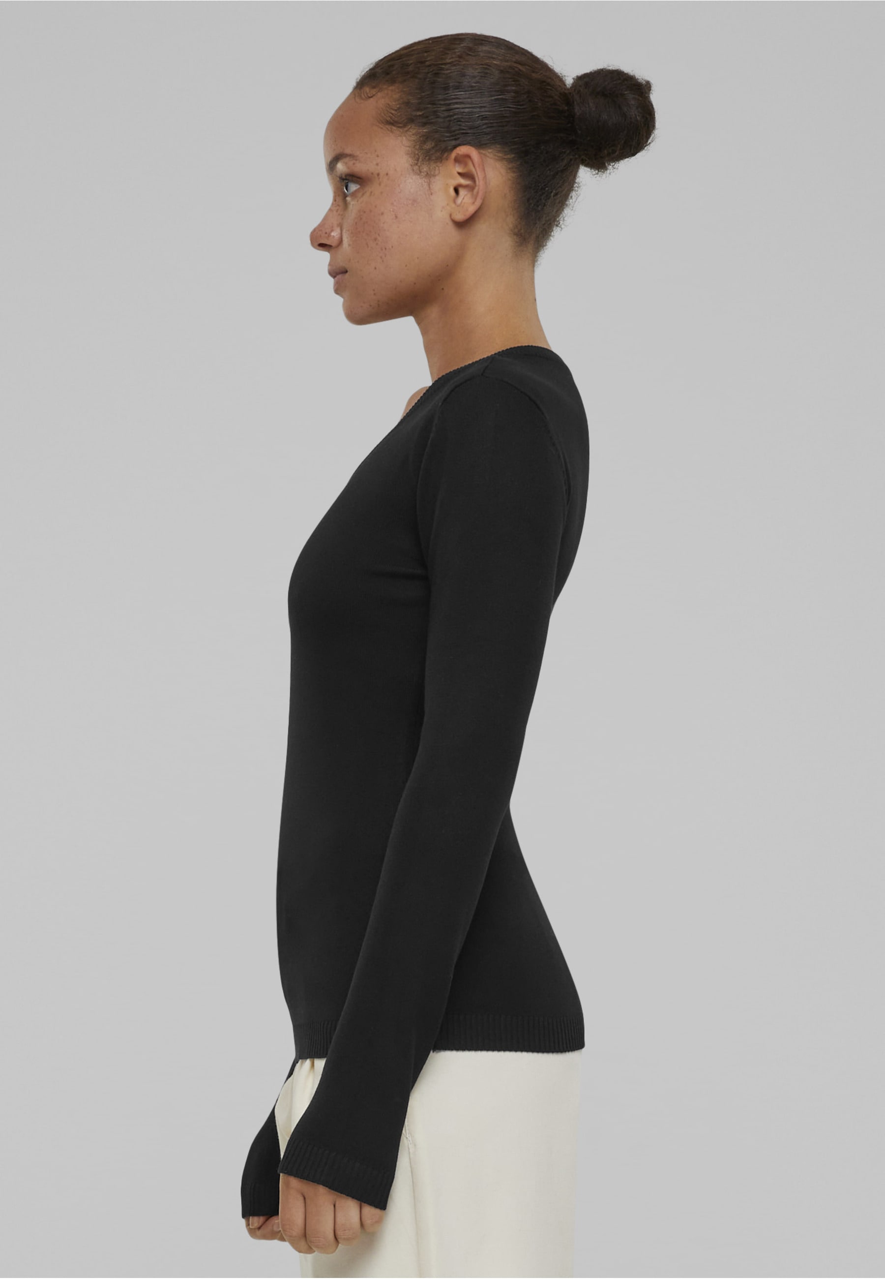 URBAN CLASSICS Sweatshirt »Urban Classics Damen Ladies Knitted V-Neck Sweater«, 1 Stk.
