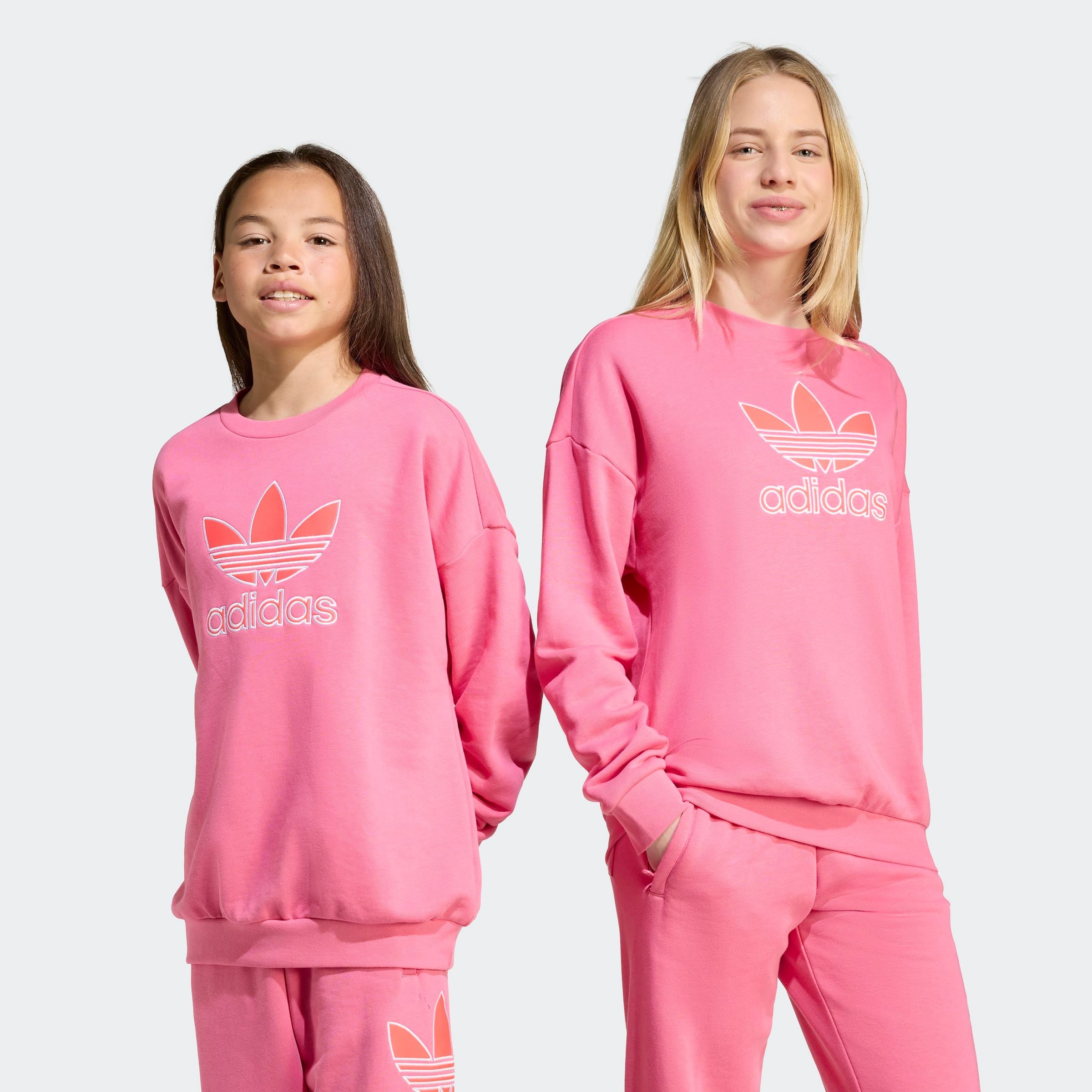 adidas Originals Sweatshirt "TREFOIL KIDS", sportlicher Stil, lockerer Schnitt, aus Baumwollmischung