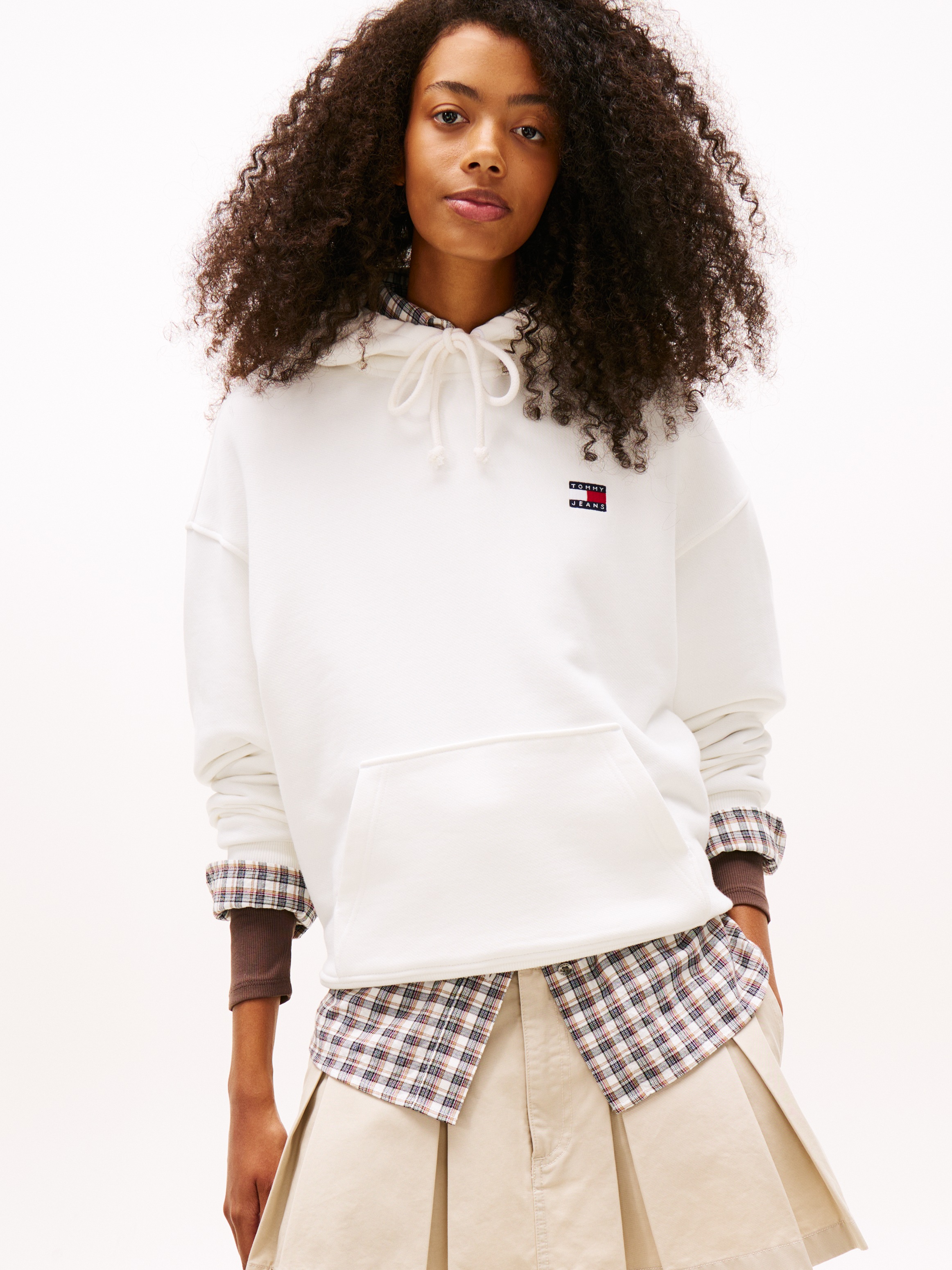 Tommy Jeans Hoodie »TJW BXY BADGE HOODIE EXT«, mit Logo-Badge