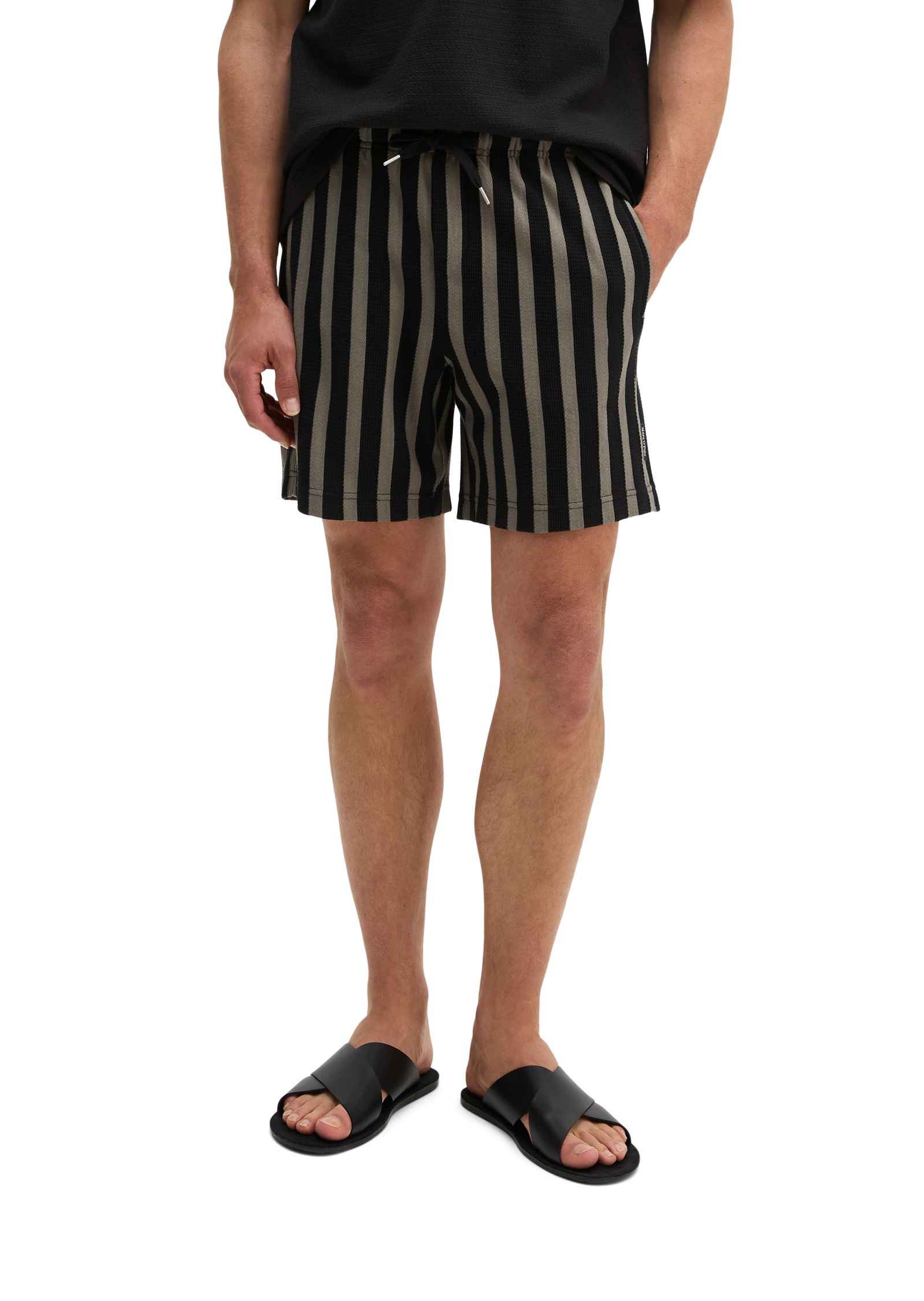 Marc OPolo Shorts "mit Farb-und Struktur-Streifen"