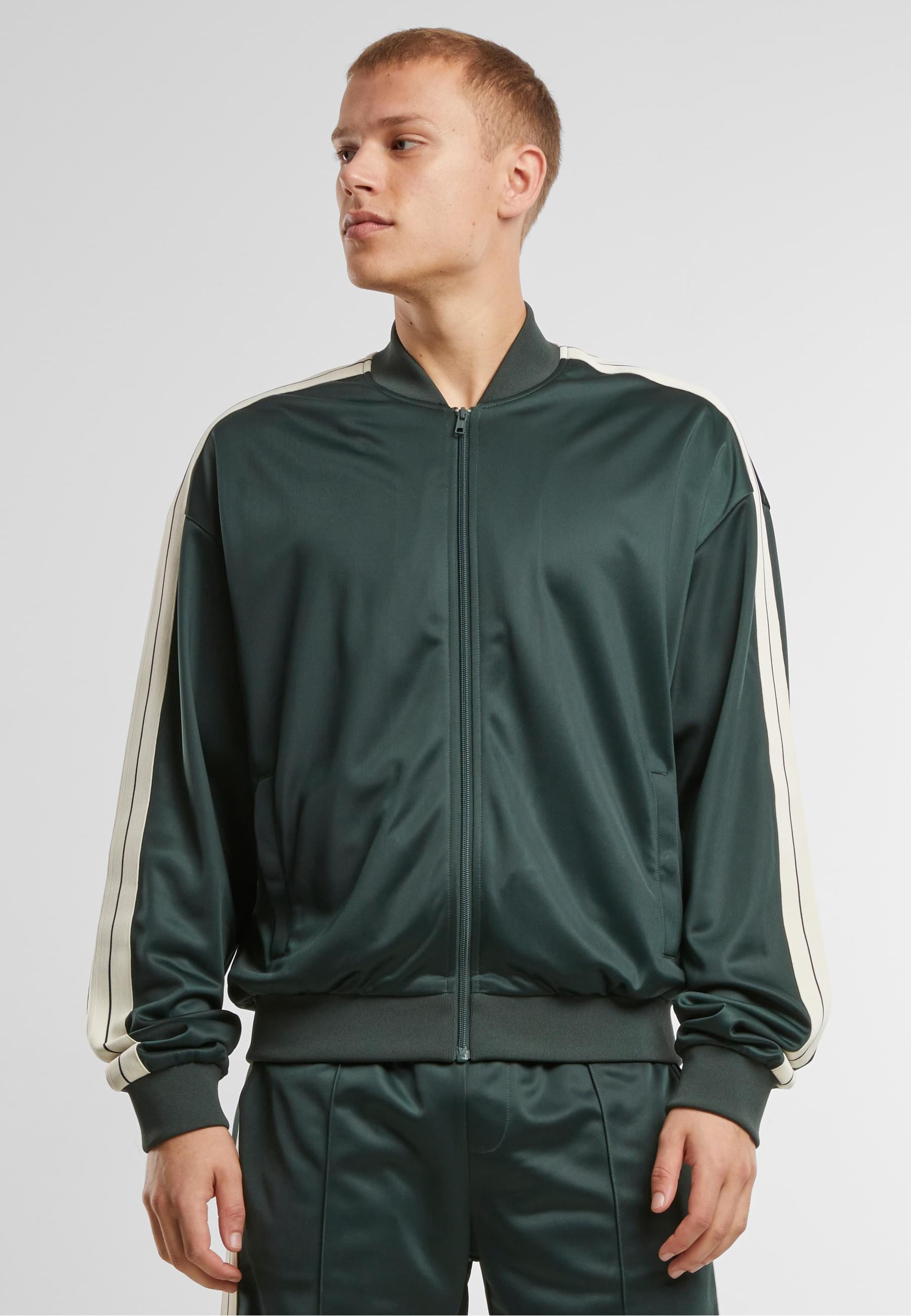 URBAN CLASSICS Allwetterjacke »Urban Classics Tennis Core Jacket«, (1 St.), ohne Kapuze