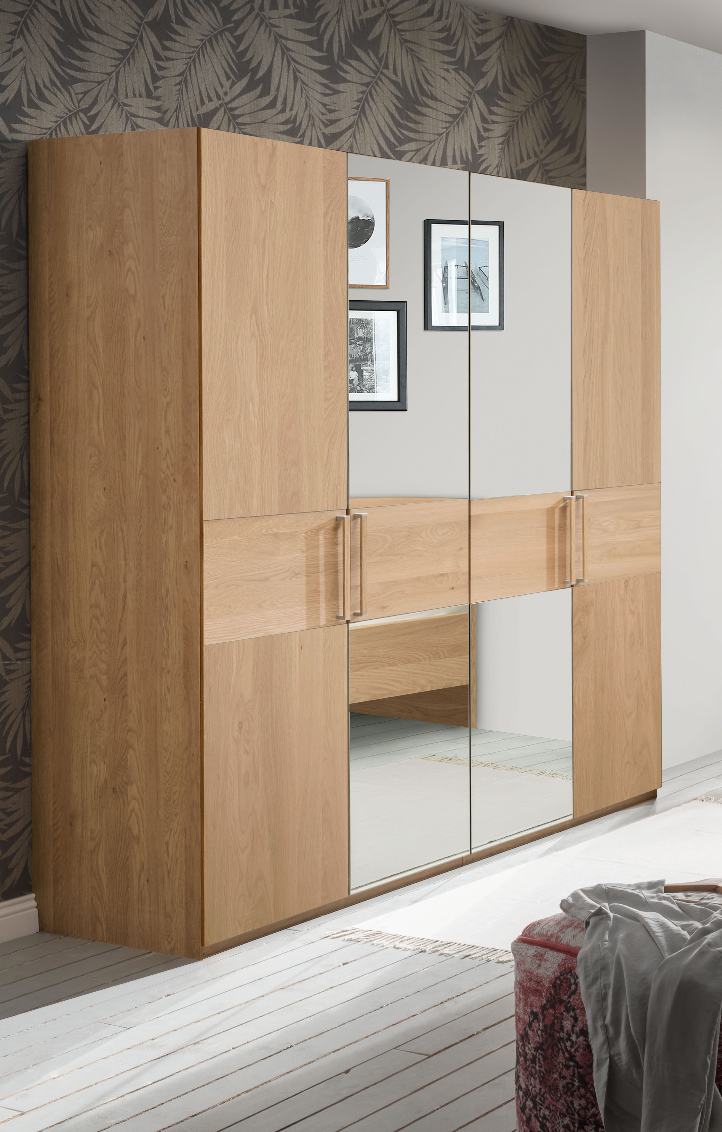 WIEMANN Kleiderschrank "Kiruna" mit Kristallspiegel
