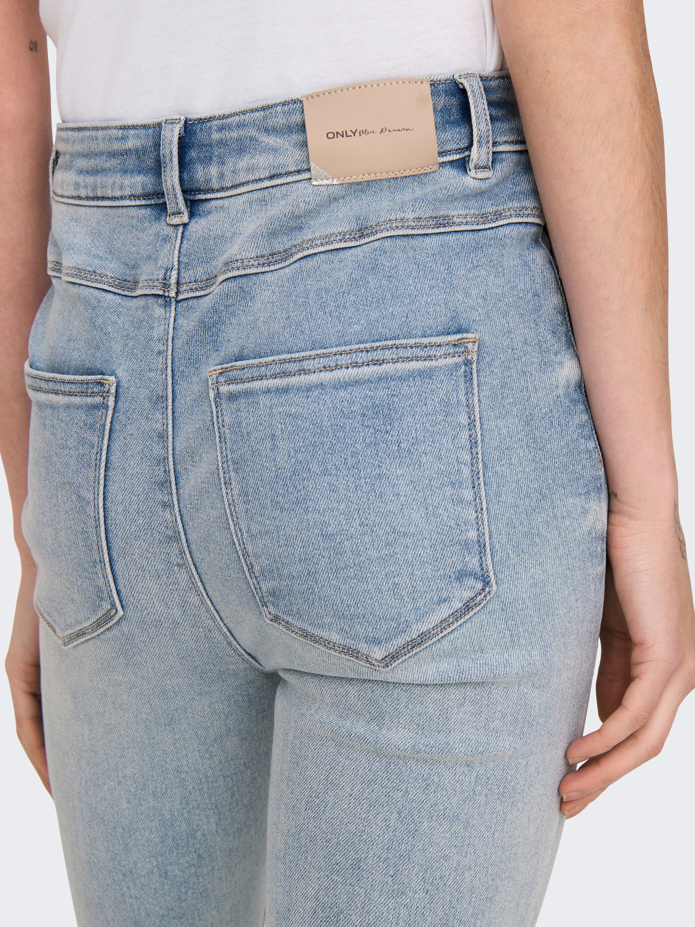 ONLY Bootcut-Jeans »ONLMILA HW FLARED DNM BJ837 NOOS«