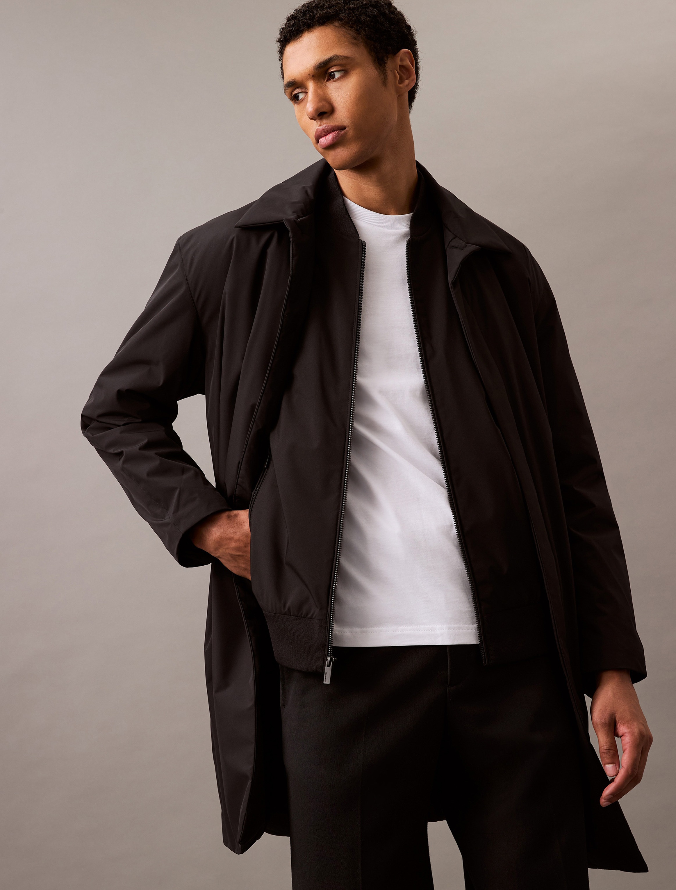 Calvin Klein "MATTE BOMBER" ohne Kapuze Regular fit, mit Rundhalsausschnitt günstig online kaufen