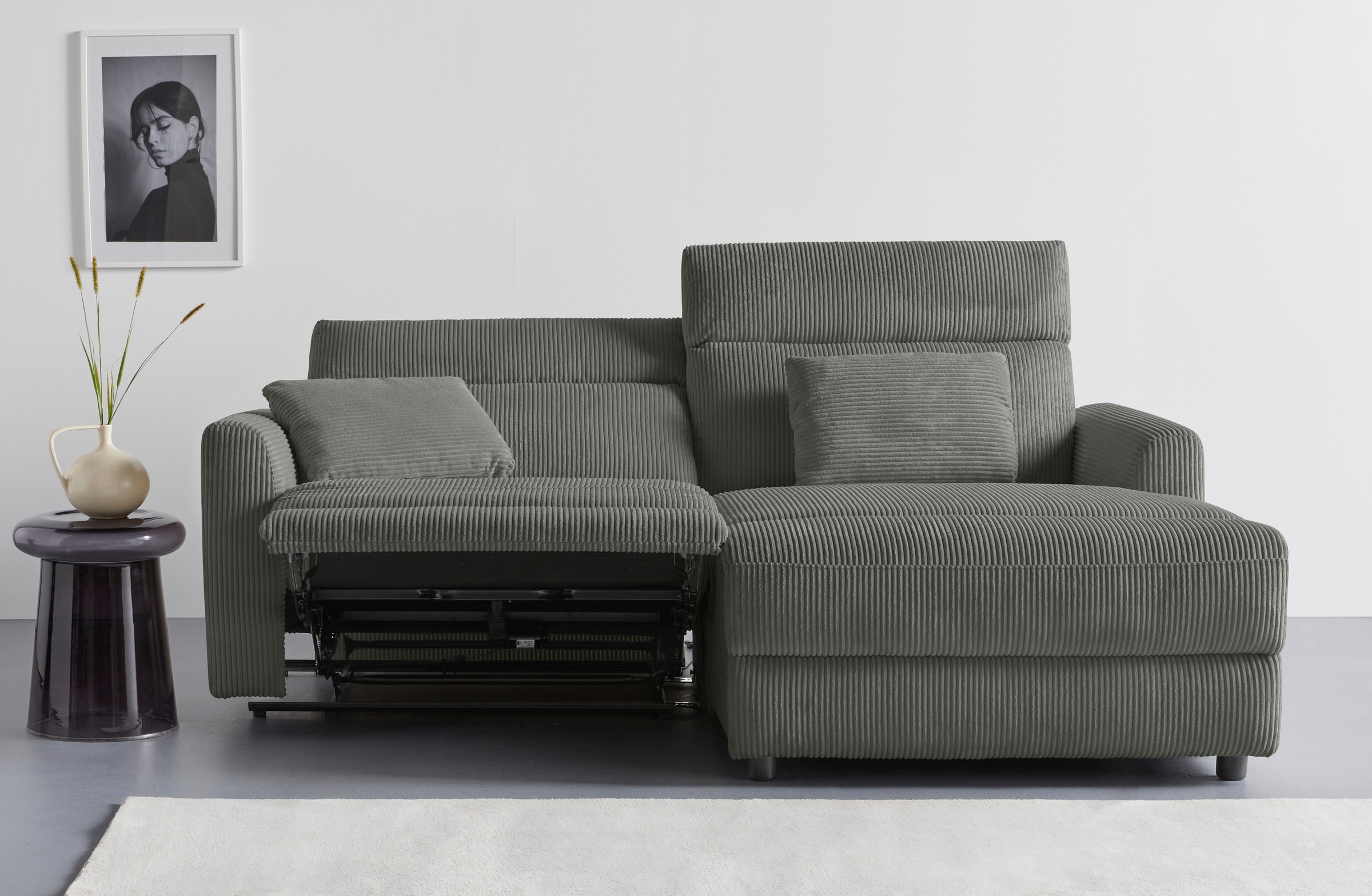 INOSIGN Ecksofa »JENNA, L-Form, 209cm, manuelle u. elektrische Funktion, mit USB A/C,«, Liegefunktion 105°-150°, Federkern, Cord