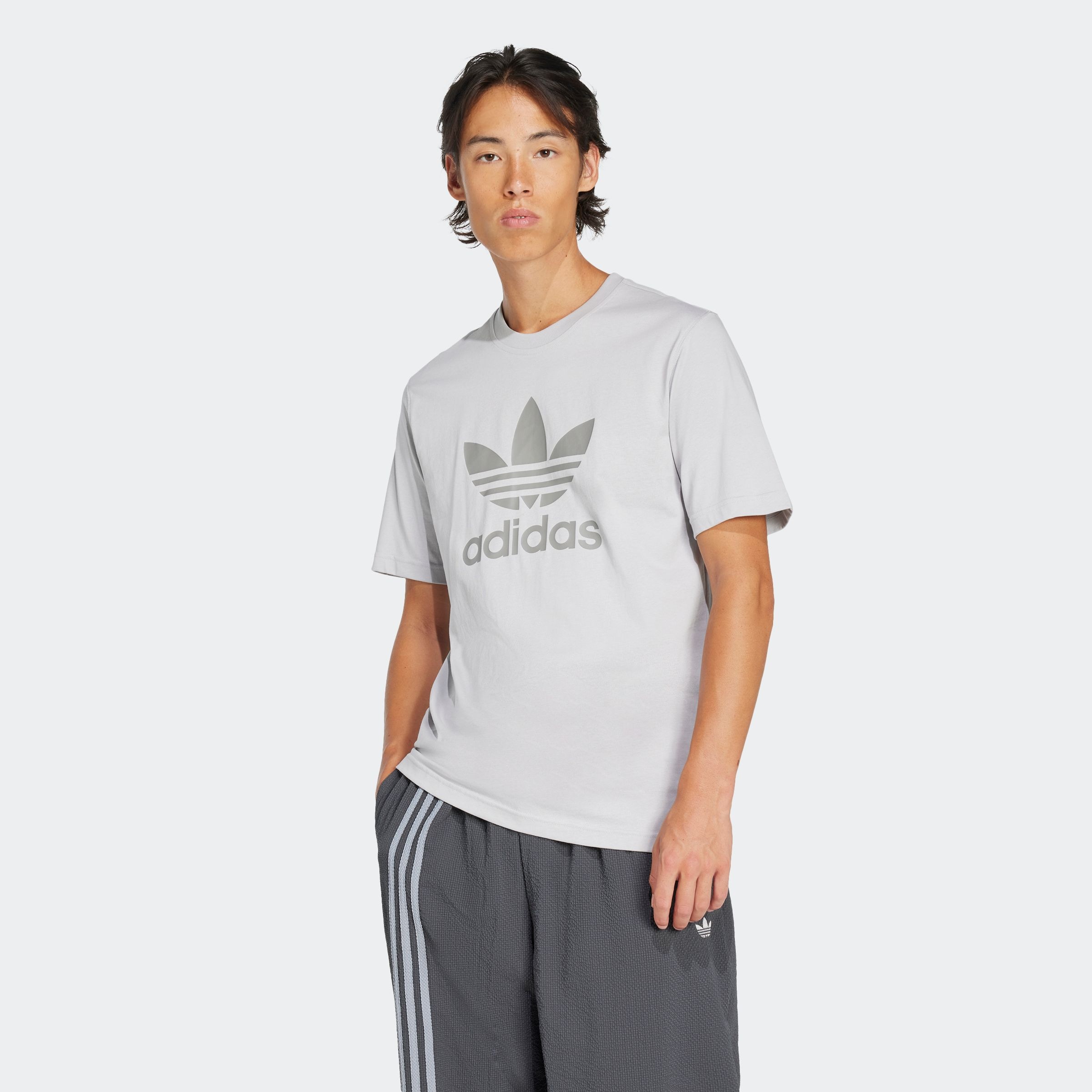 adidas Originals T-Shirt "TREFOIL T-SHIRT", Basic Shirt mit großem Trefoil günstig online kaufen