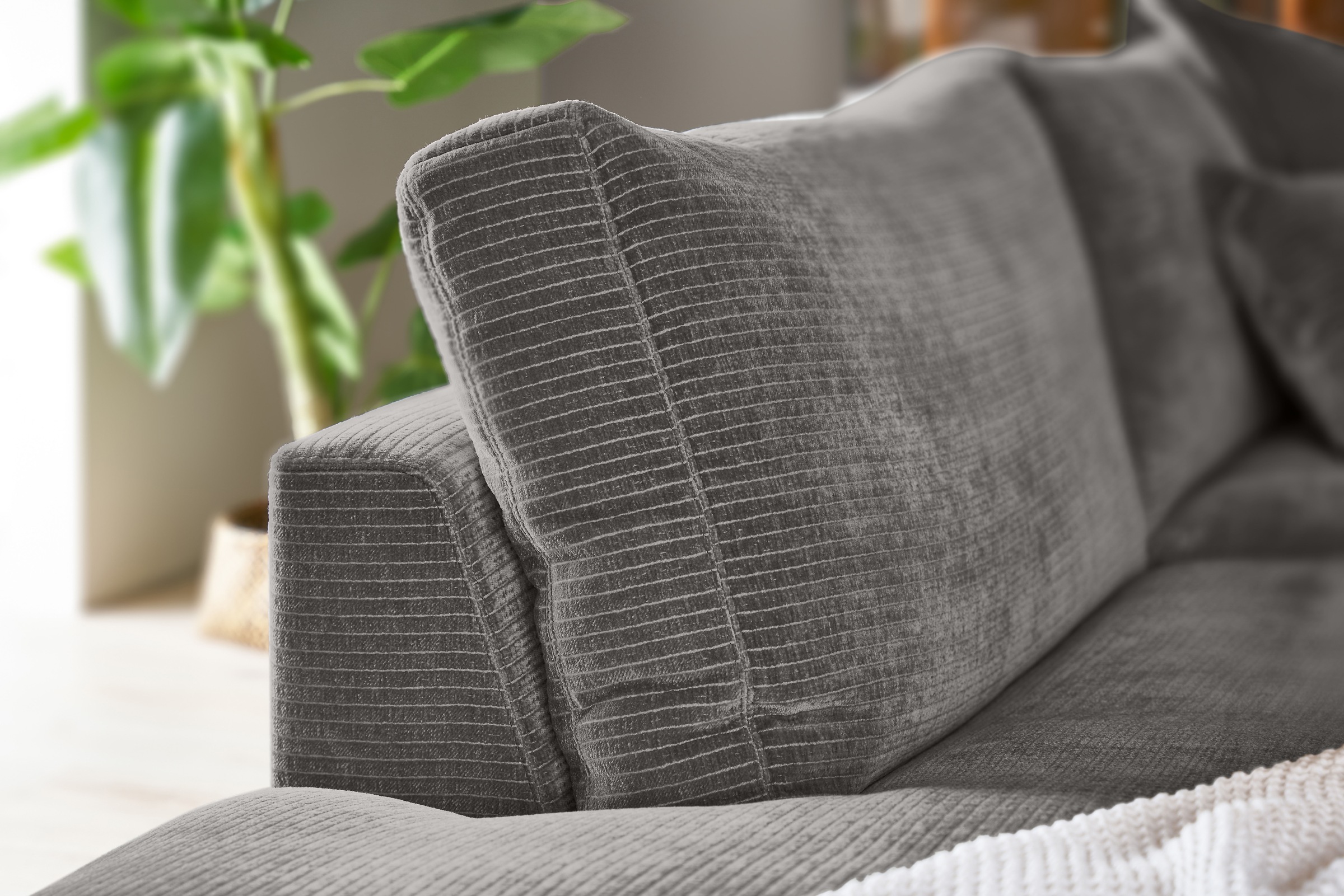 Musterring Ecksofa »Lucia«, verschiedene Farben, großer Longchair mit Armlehne, B330 x T190 cm