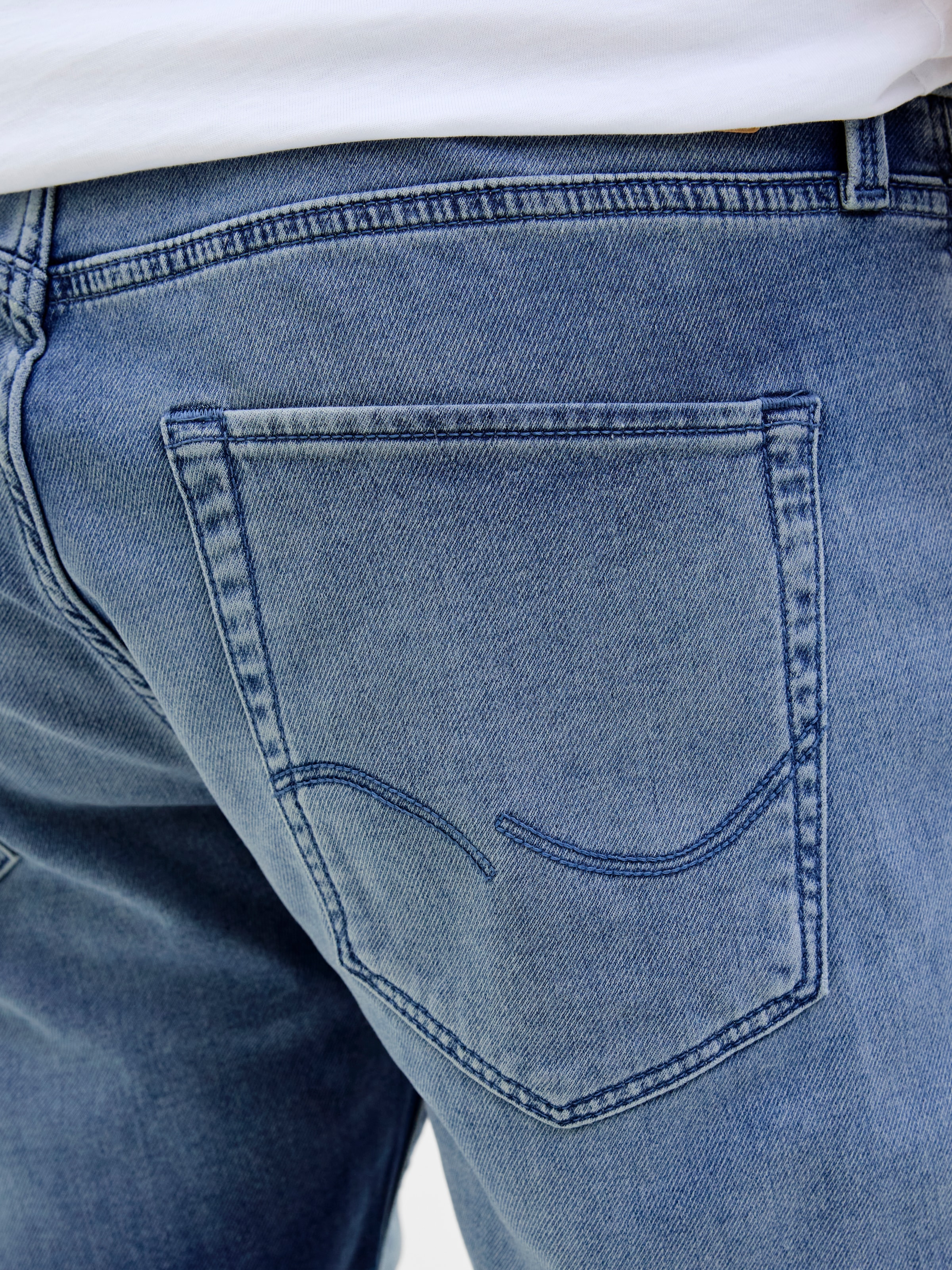 Jack & Jones Shorts »JJIRICK JJICON I.K. SHORTS GE 136 SN«, im Five-Pocket Style
