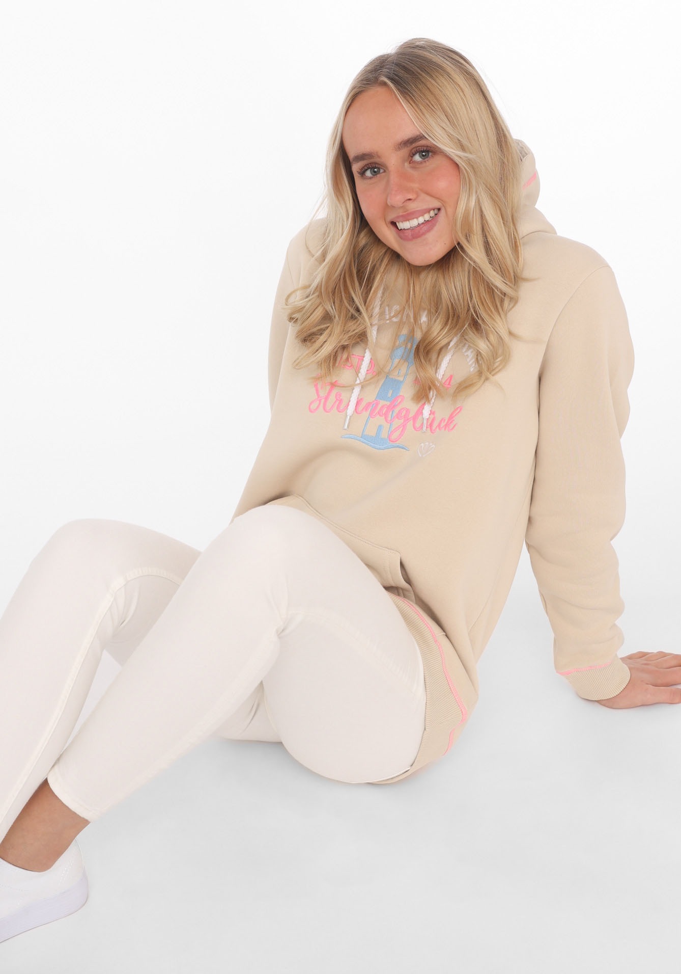 Zwillingsherz Hoodie ""Glücklich am Strand"", mit maritimer Stickerei, Käng günstig online kaufen