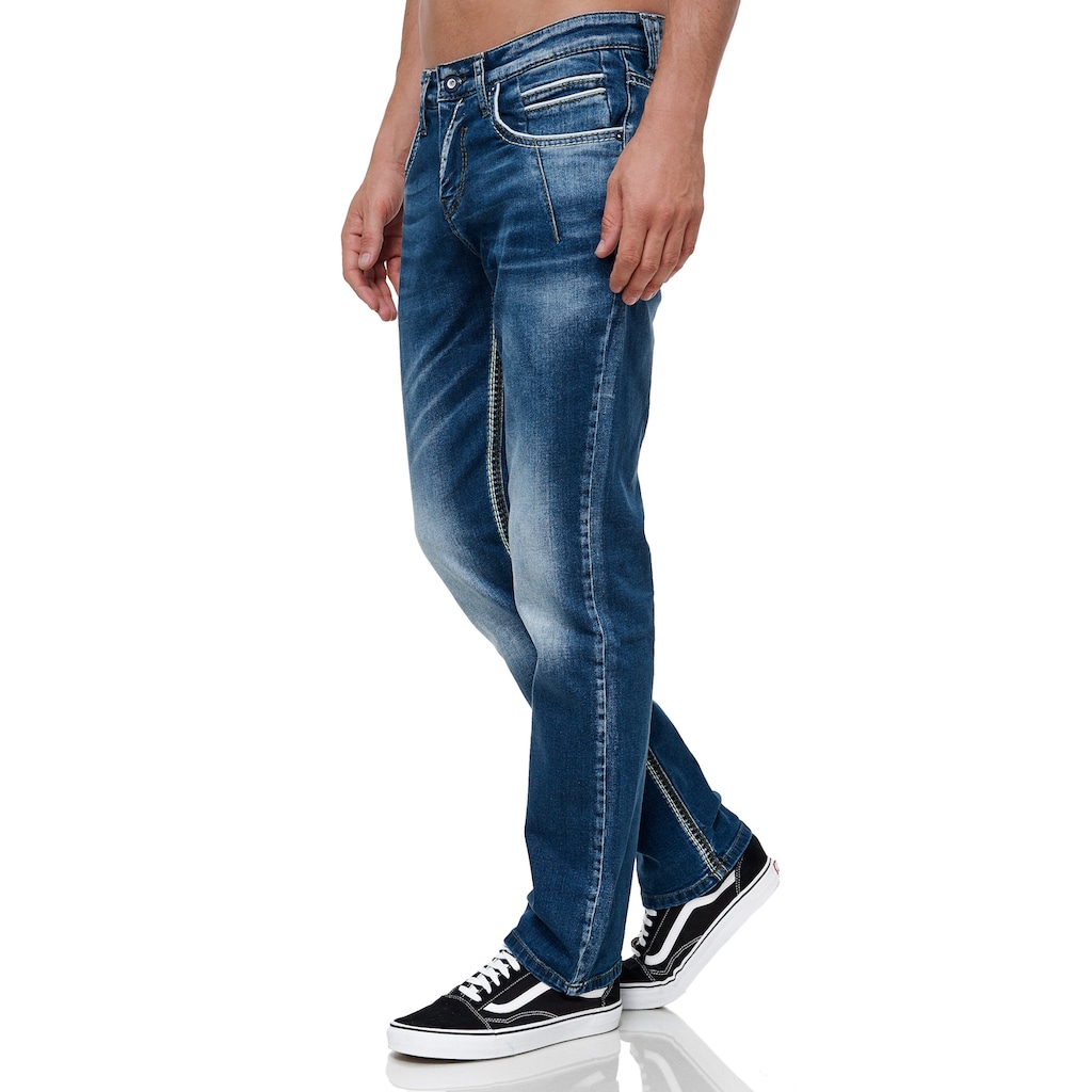 Rusty Neal Straight-Jeans mit trendigen Kontrastnähten GE8500