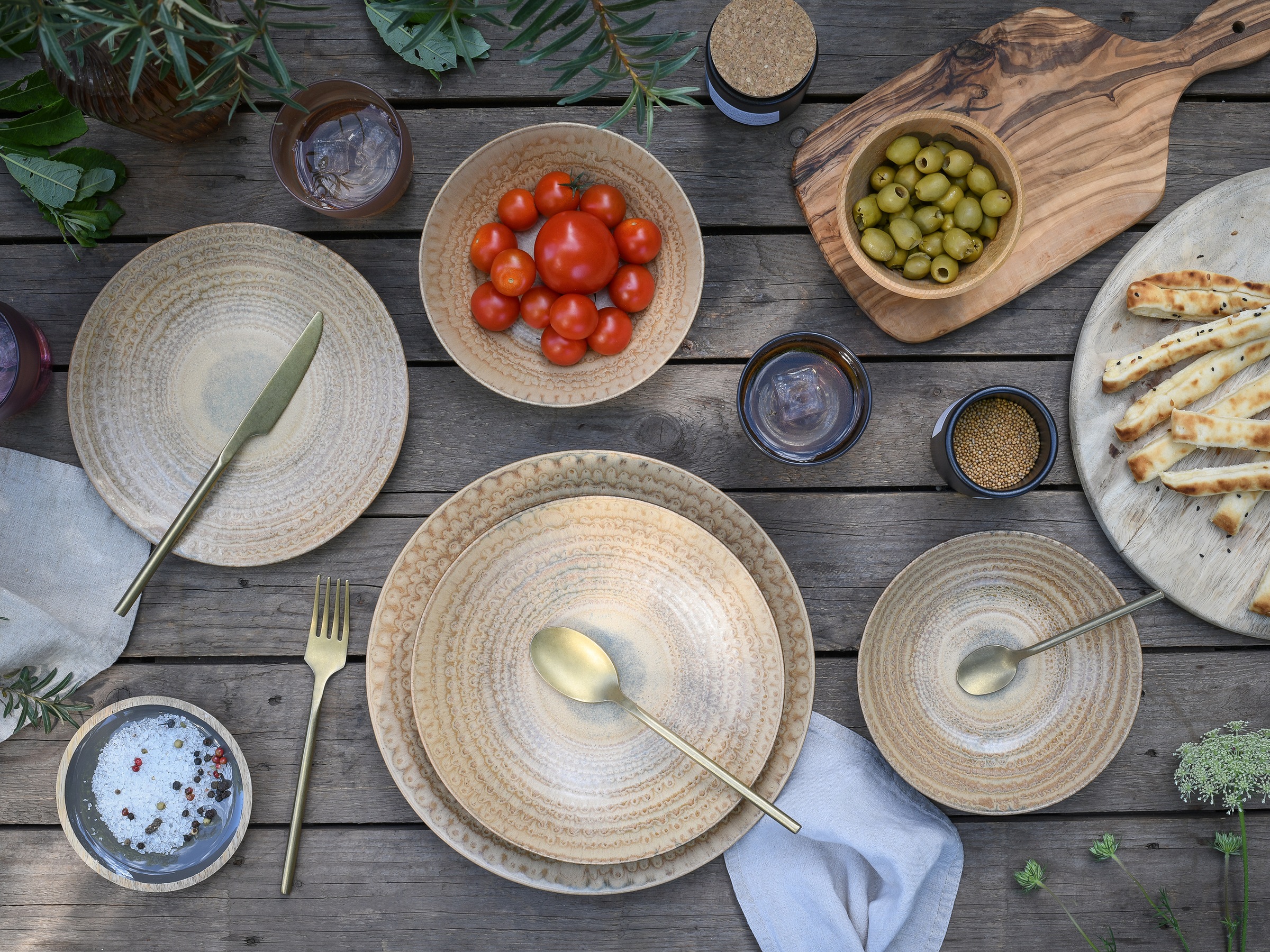 CreaTable Teller-Set »Neapel, Tellerset 16-tlg.« Edles Tellerset, Vulkanoptik