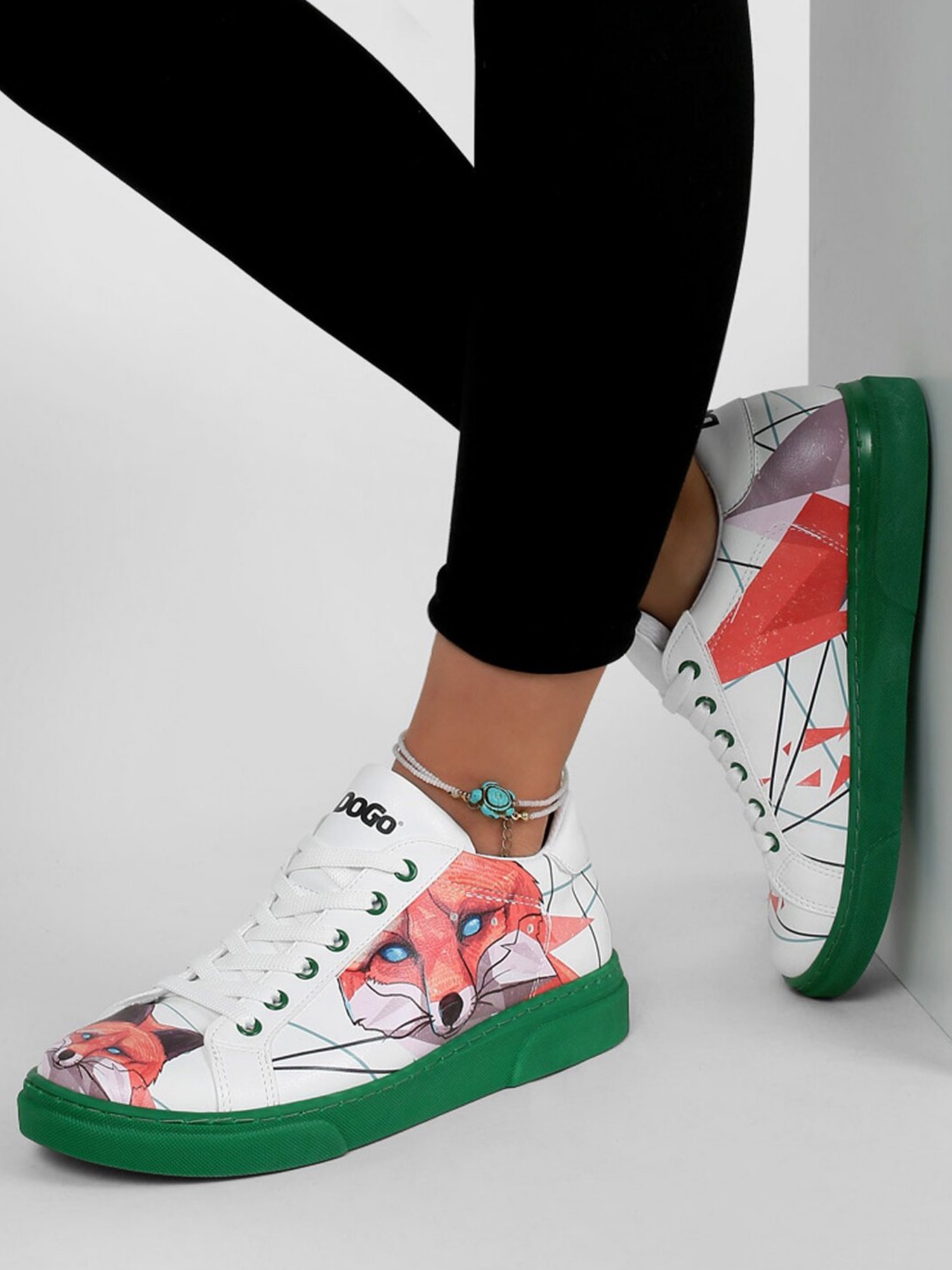 DOGO Sneaker "Ace Low-Top Sneaker Red Fox Damen Sneaker" Handgefertigt