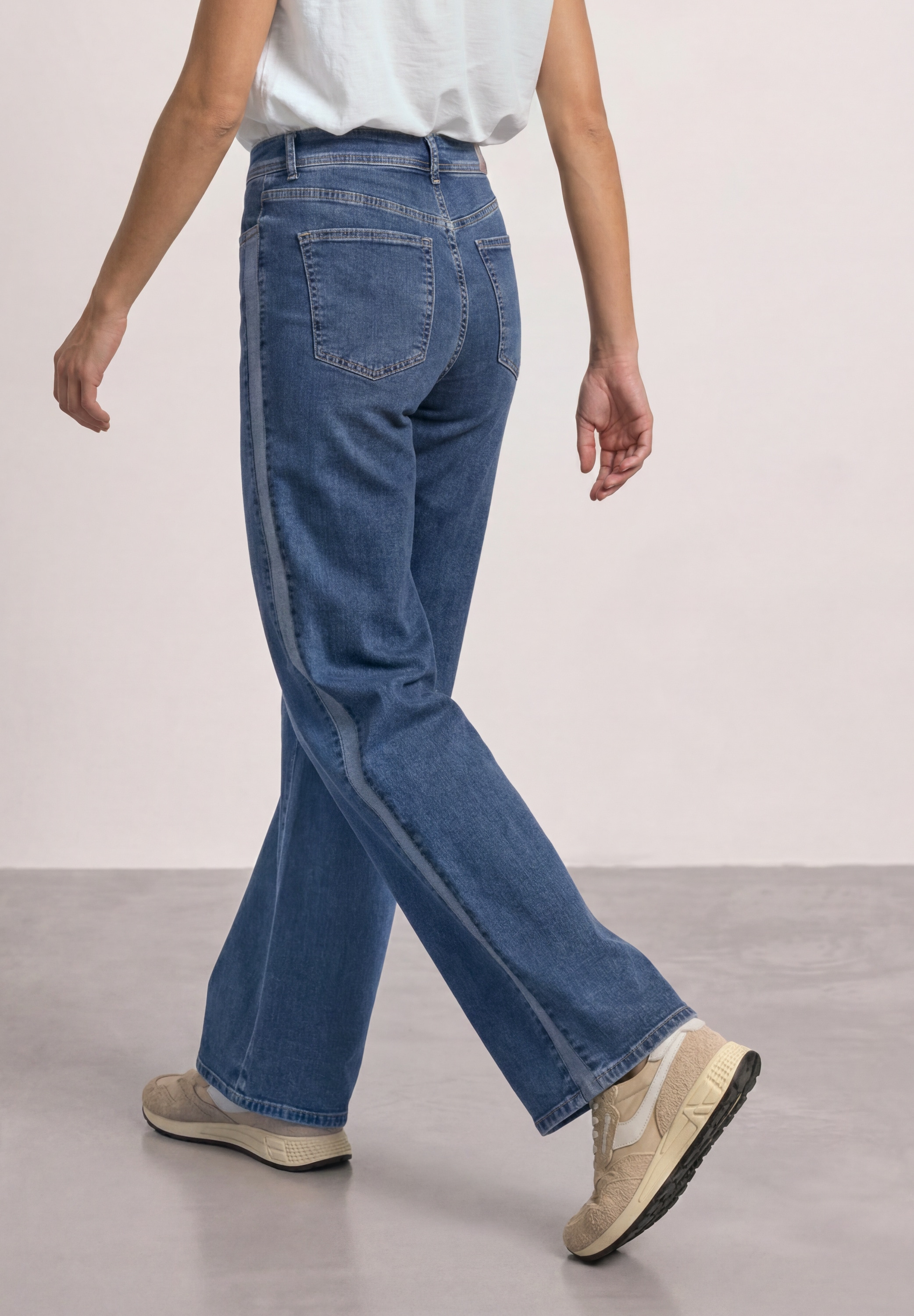 STREET ONE Loose-fit-Jeans mit Gallonstreifen / Wide Leg / Stretch