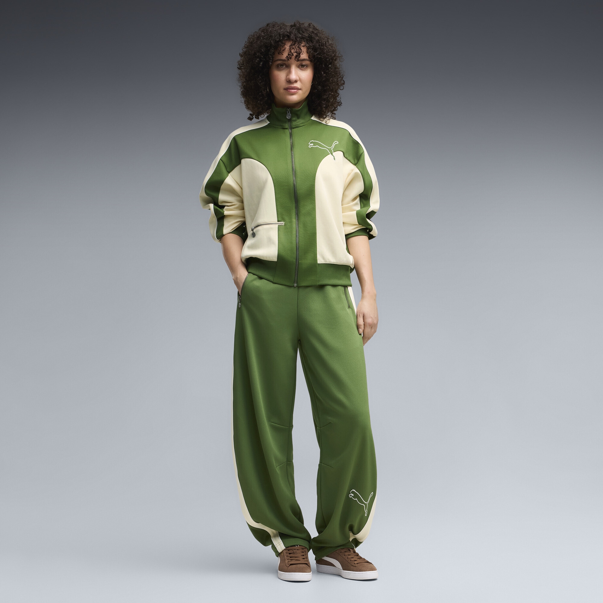 PUMA Trainingsjacke »T7 Relaxed Love Of The Cat Trainingsjacke Damen«