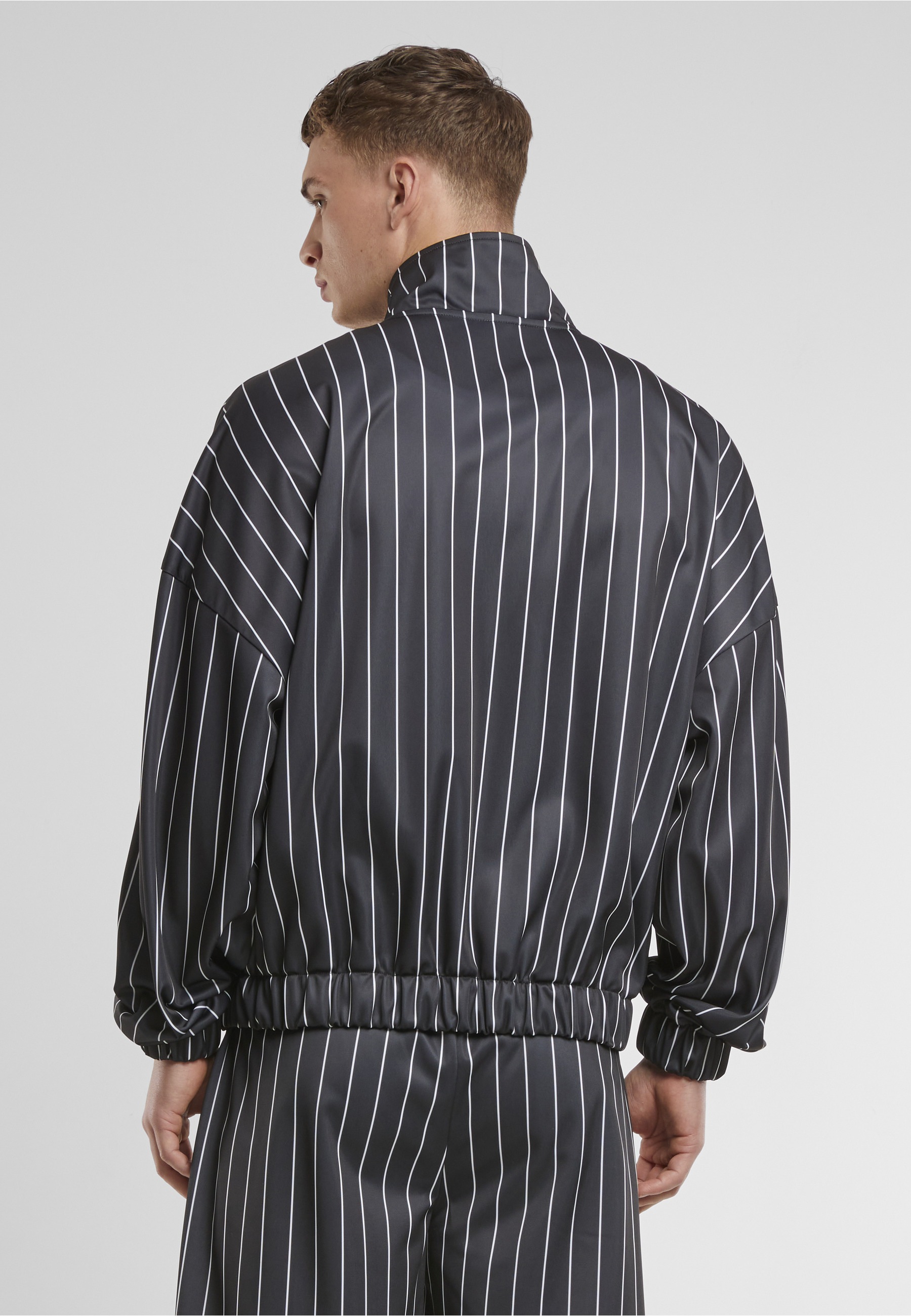 URBAN CLASSICS Sweater »Urban Classics Pinstripe Trackjacket«, 1
