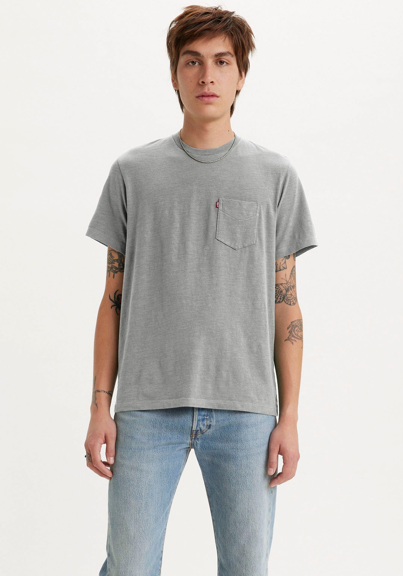Levis T-Shirt "CLASSIC POCKET TEE" mit aufgesetzter Brusttasche günstig online kaufen