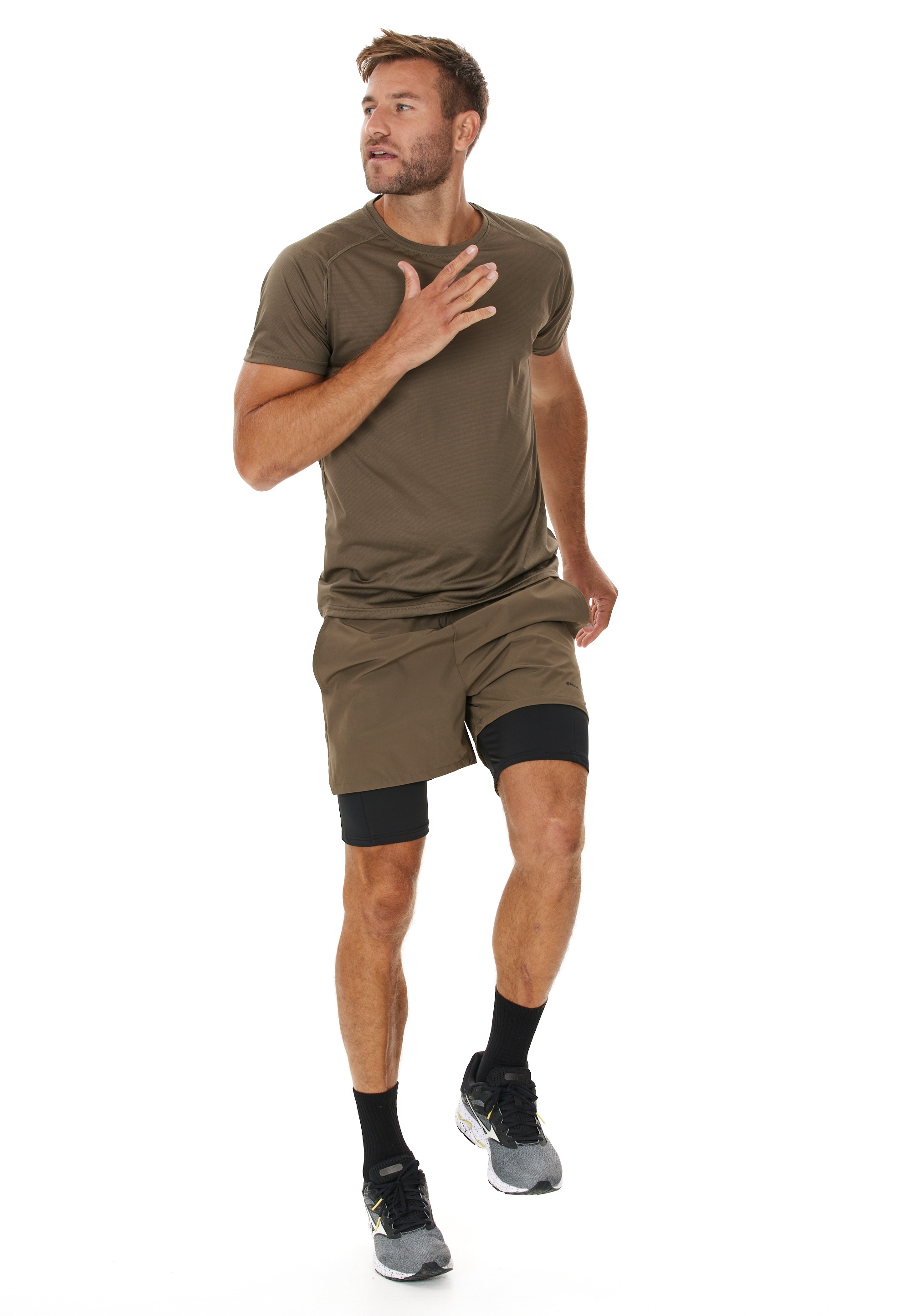 ENDURANCE Shorts »Jaivil«, mit temperaturregulierender Technologie