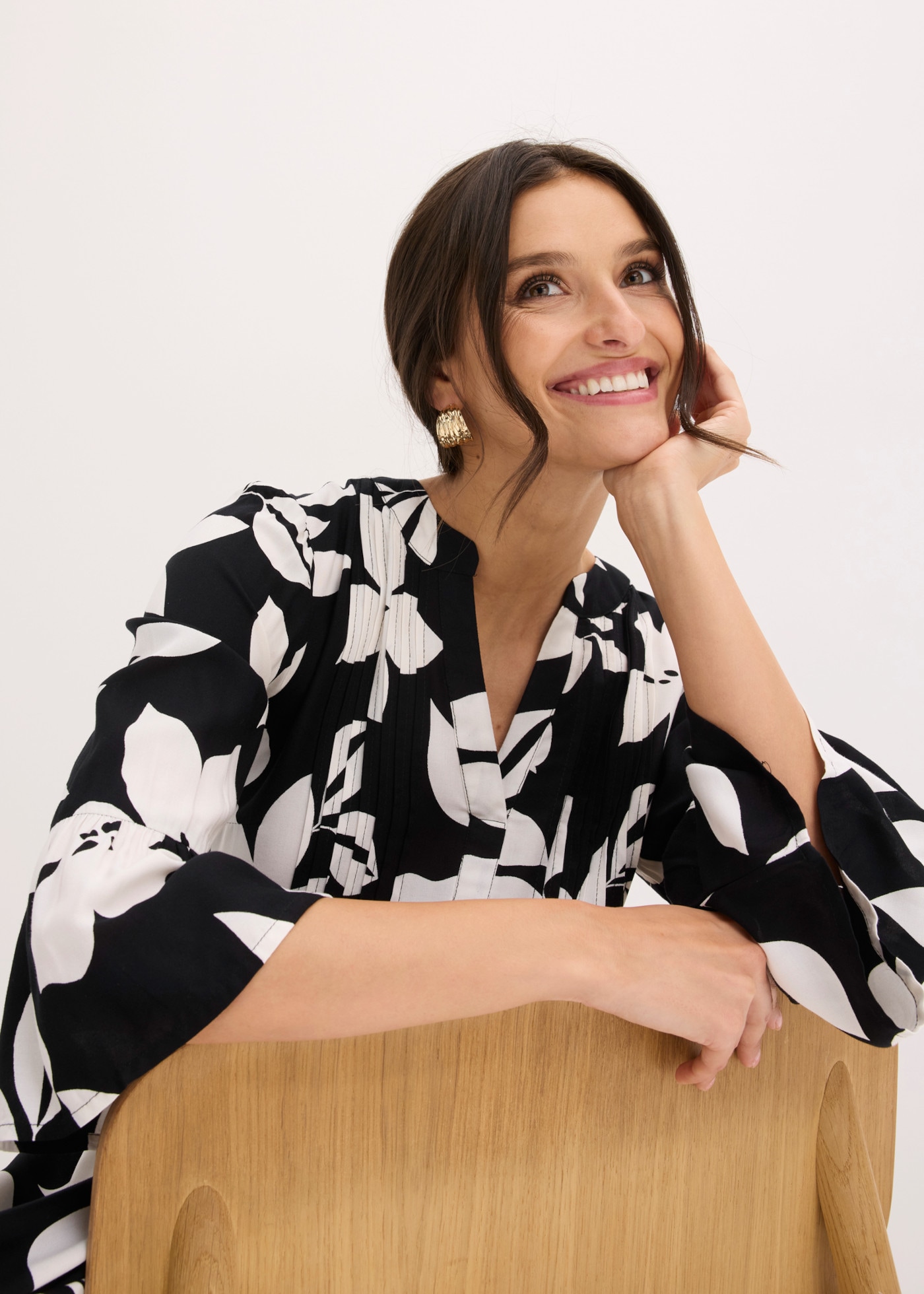 bonprix Maxikleid »Maxikleid aus fließender Viskose« für modischen Auftritt, aus Viskose, A-Linie, 3/4-Ärmel