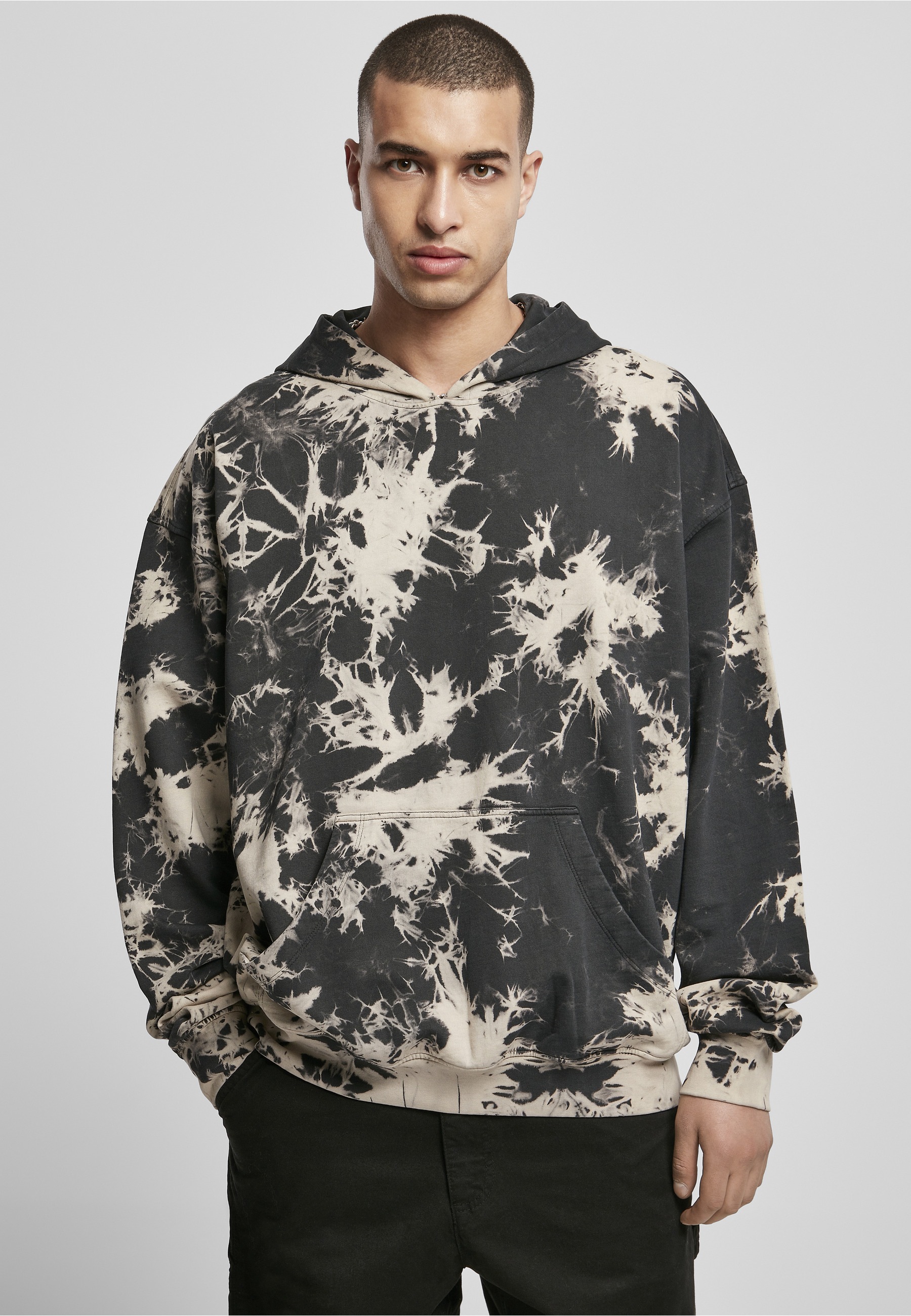URBAN CLASSICS Rundhalspullover »Urban Classics Herren Bleached Hoody« 1 Stk.