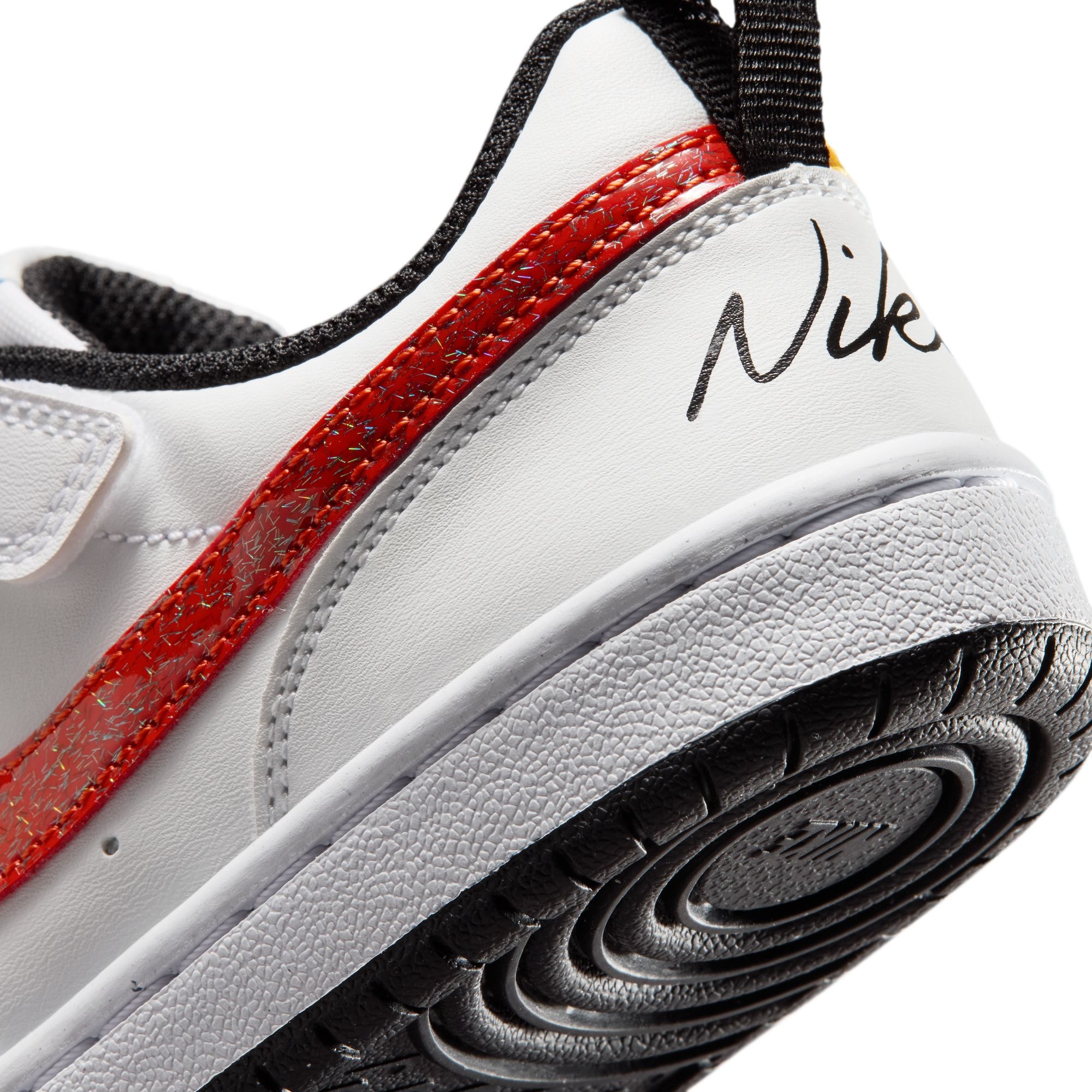 Nike Sportswear Sneaker »COURT BOROUGH LOW WIN (PS)«  Design auf den Spuren des Air Force 1, für Kinder
