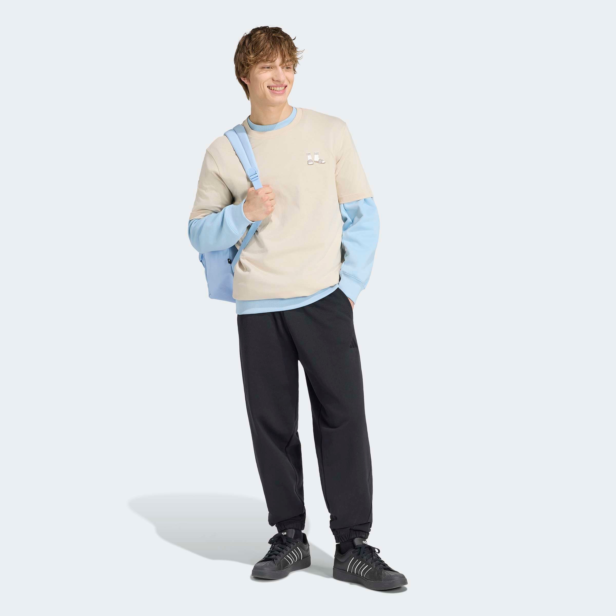 adidas Sportswear T-Shirt »M EMB SLIDES T« mit Rundhalsausschnitt, ohne Verschluss, sportlicher Stil