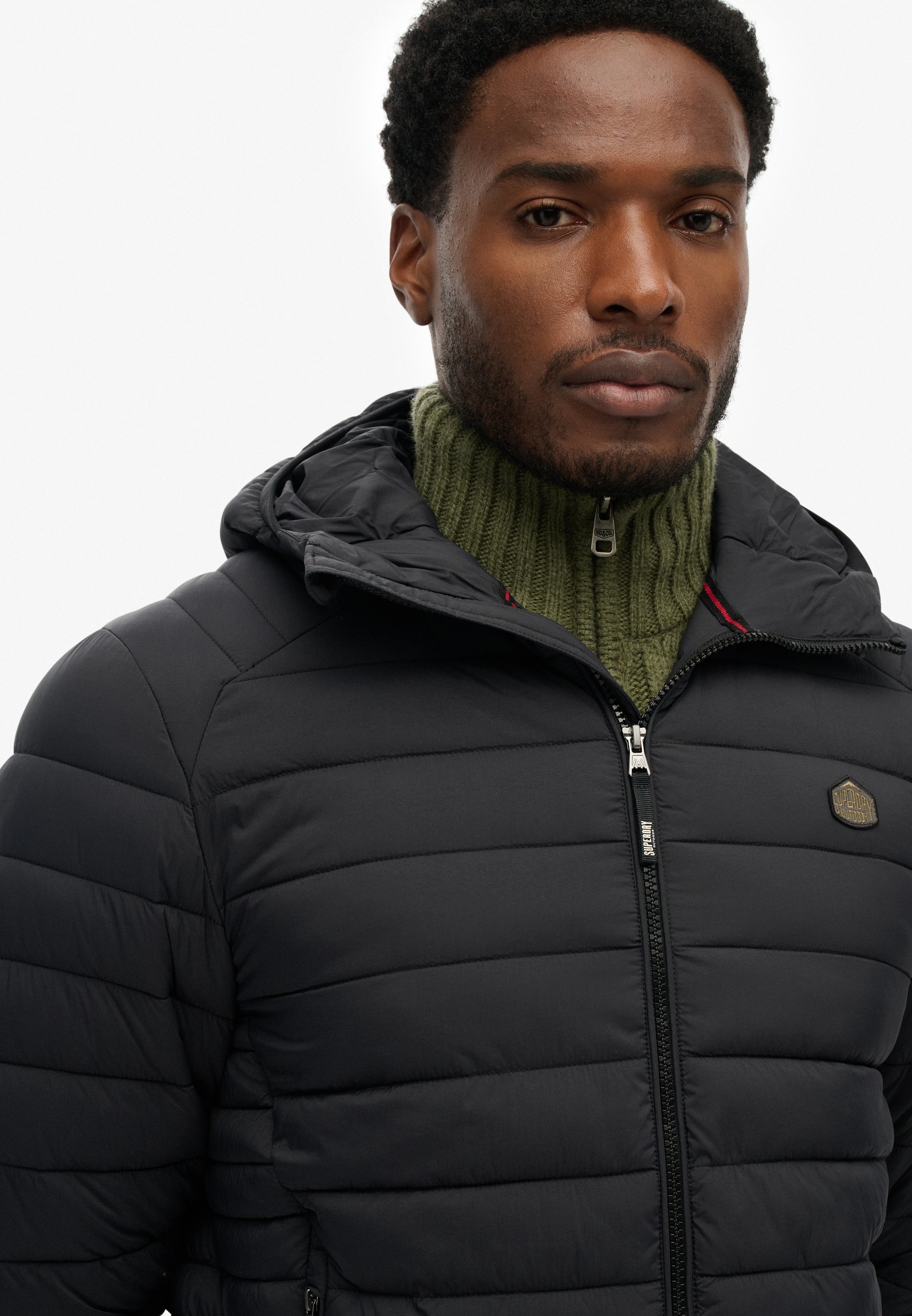 Superdry Steppjacke »Hooded Fuji Lite Jacket« mit Kapuze slim fit Form, mit Kapuze
