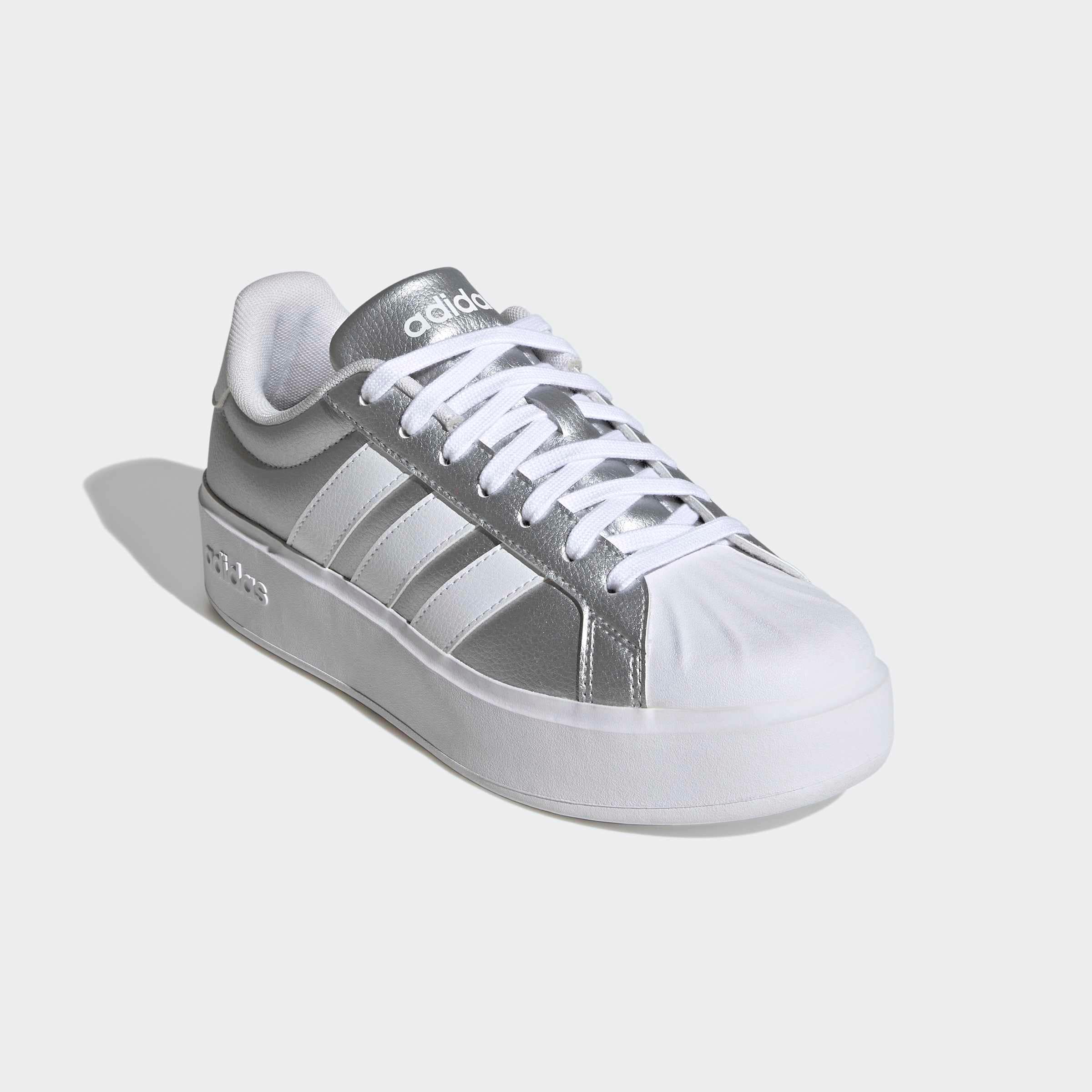 adidas Sportswear Plateausneaker "STREETTALK BOLD" inspiriert vom Design des adidas Superstar