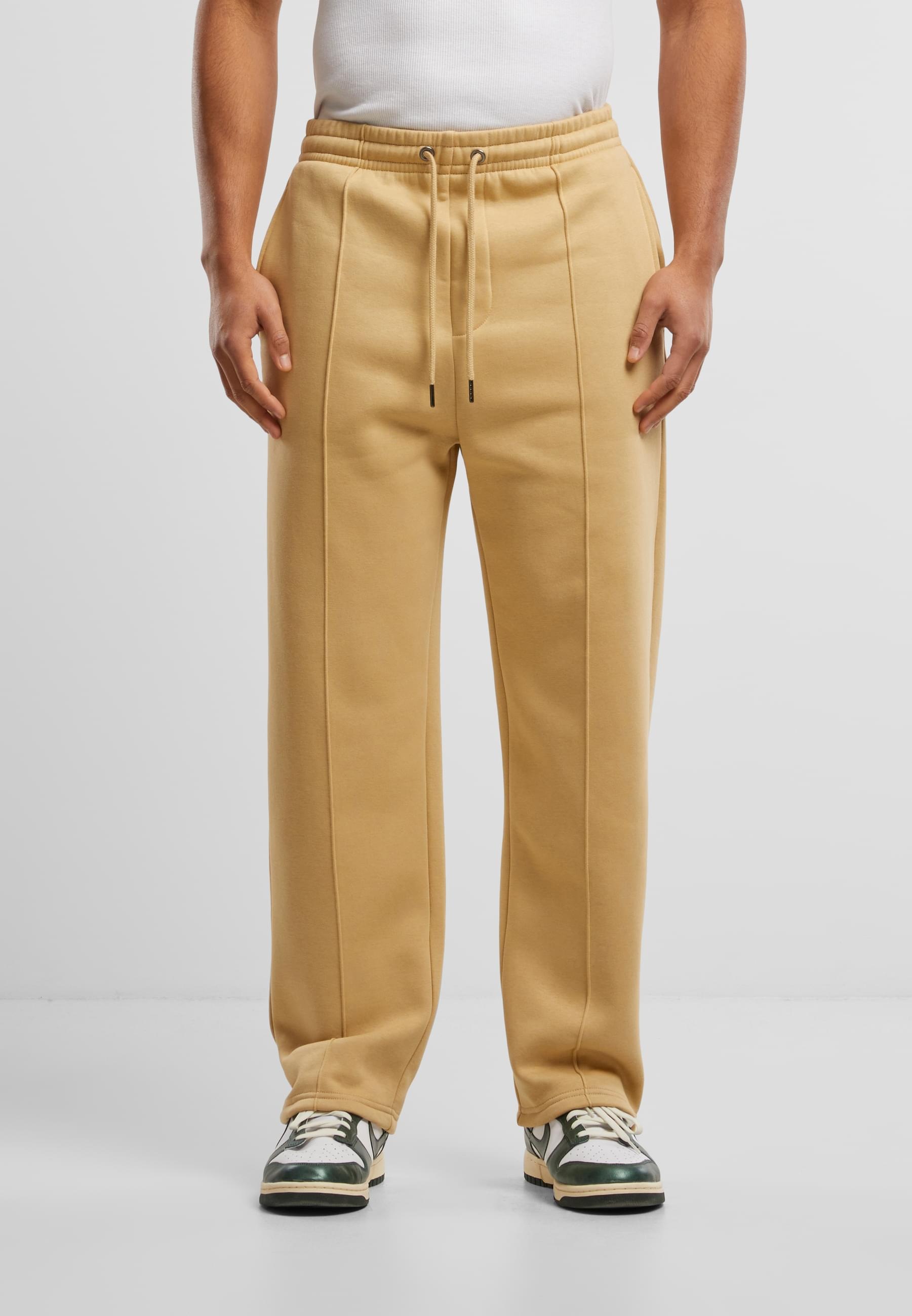 URBAN CLASSICS Jogginghose »Urban Classics Fluffy Pintuck Trackpants«, (1 tlg.)
