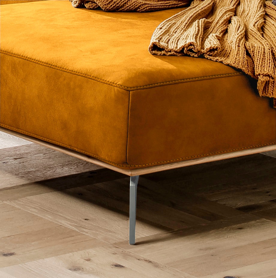 W.SCHILLIG Ecksofa »run, Designsofa mit tollem Sitzkomfort, bequem, L-Form« mit elegantem Holzsockel, Füße in Silber matt, Breite 319 cm