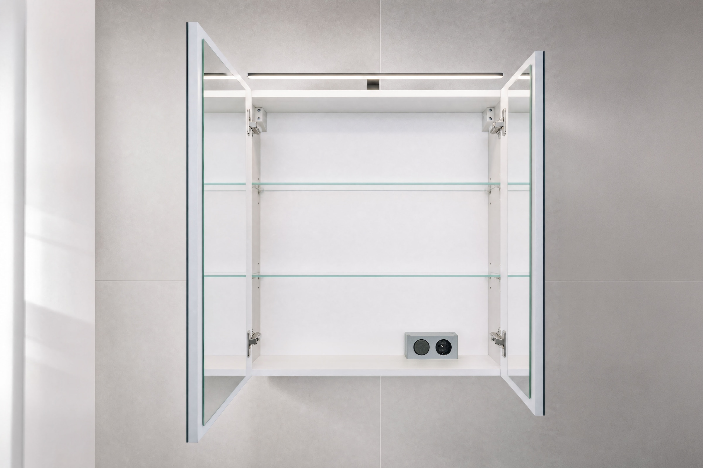 OPTIFIT Spiegelschrank »Riff« Breite 65 cm, schnelle Montage mit OPTIsnap