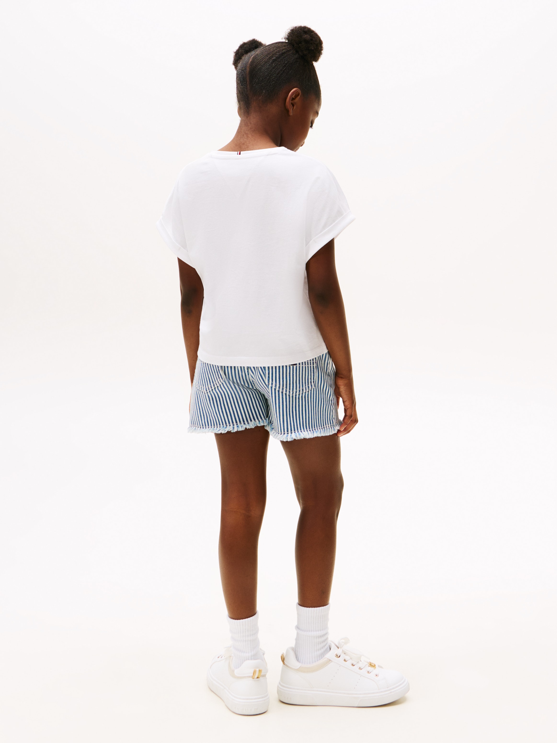 Tommy Hilfiger Kurzarmshirt »HILFIGER SEQUINS FLAG TEE SS«, mit Pailetten, mit Logodruck
