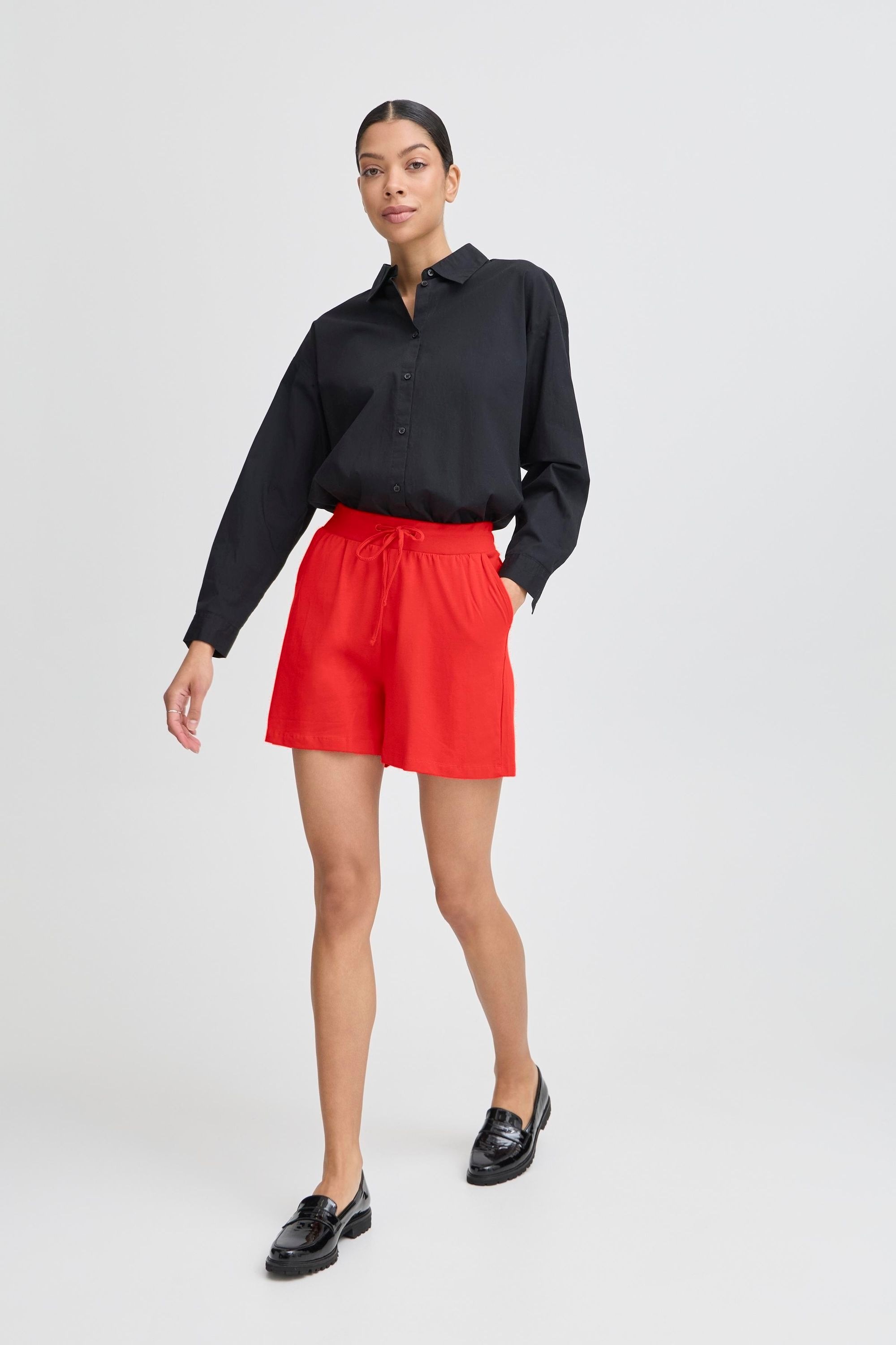 b.young Shorts »Shorts BYPANDINNA«
