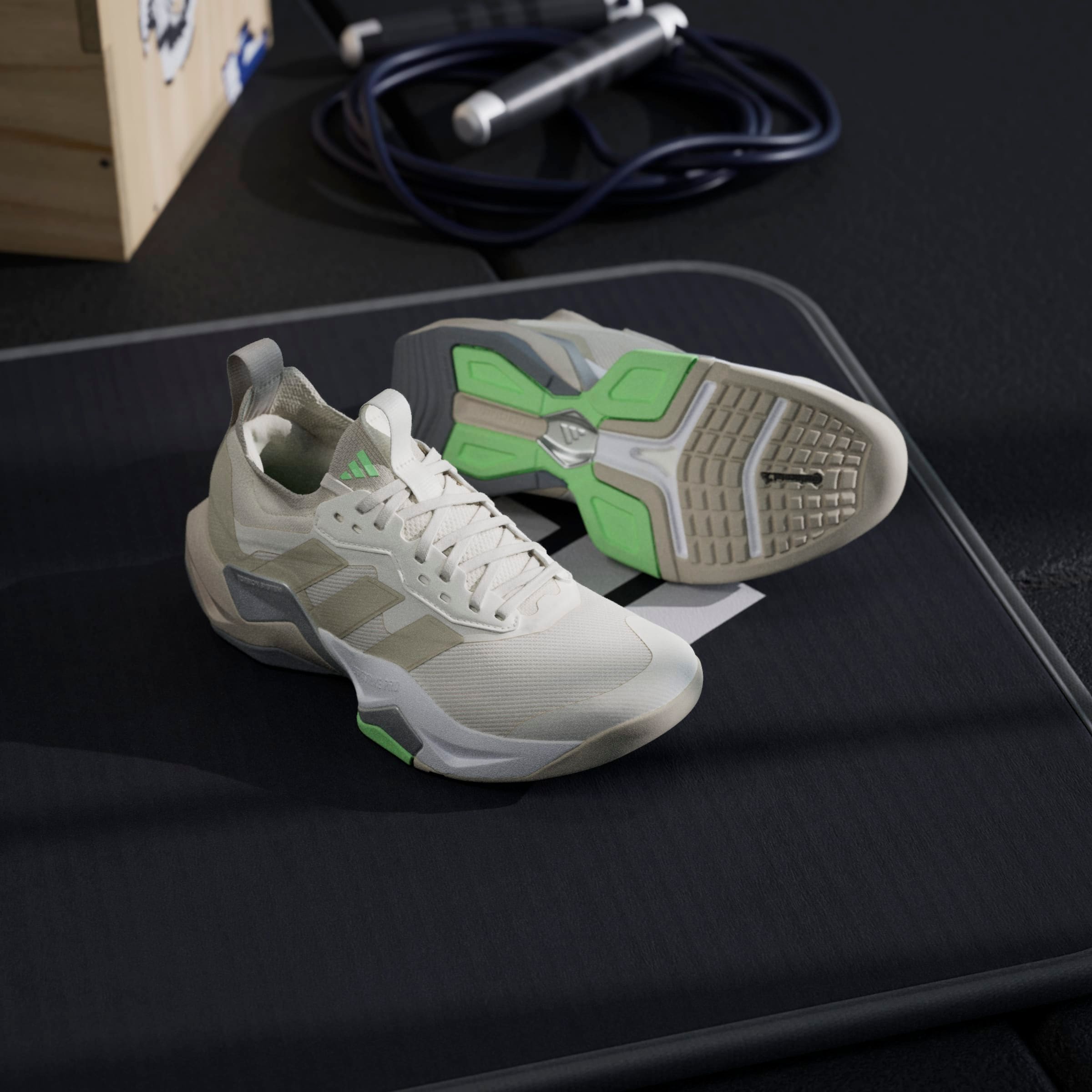 adidas Performance Trainingsschuh »RAPIDMOVE ADV 2-TRAININGSSCHUHE«