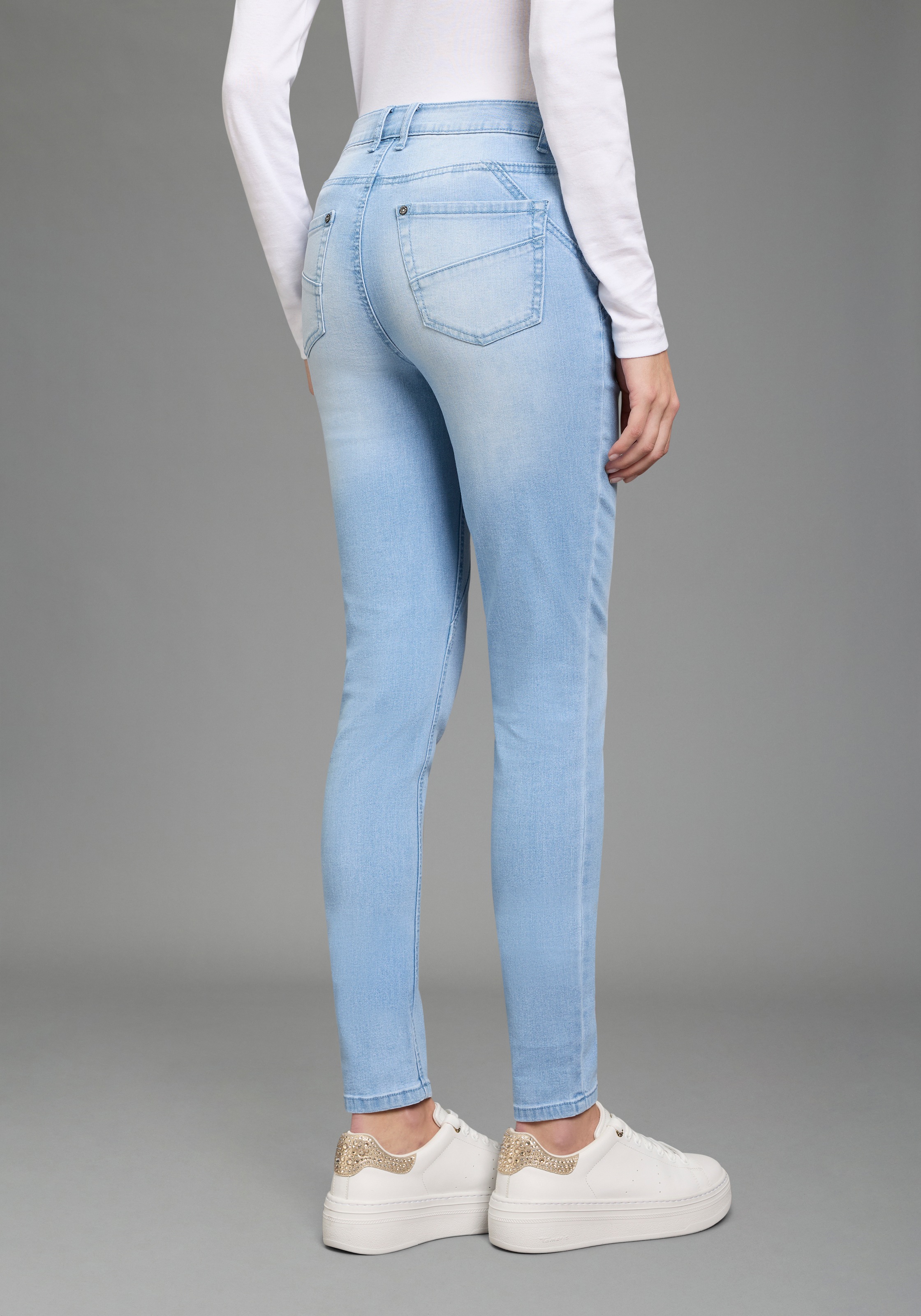 Bruno Banani Skinny-fit-Jeans extraenger Schnitt, normale Leibhöhe, mit Ges günstig online kaufen