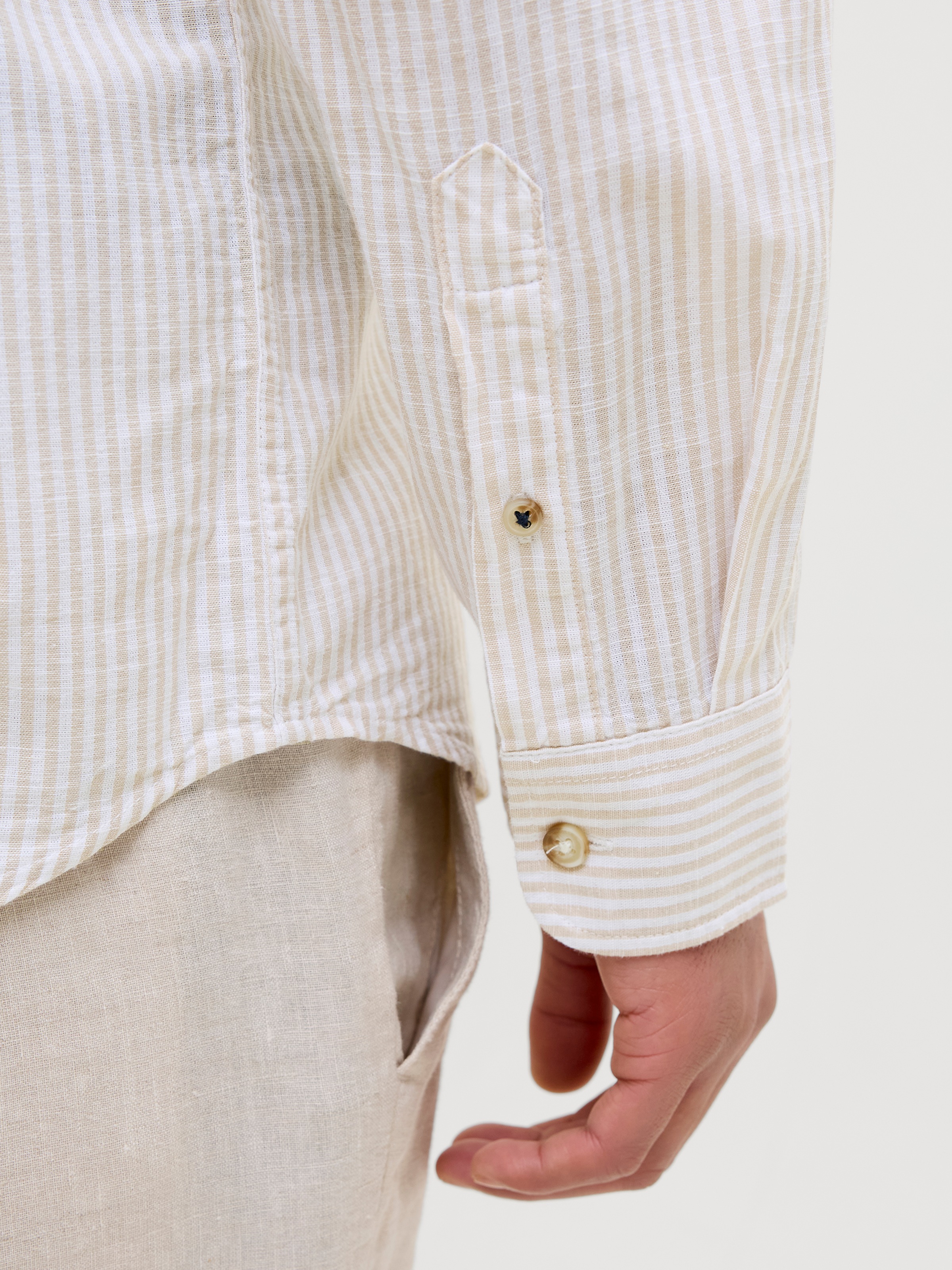 Jack & Jones Langarmhemd »JJESUMMER SHIRT LS SN«, mit Hemdkragen