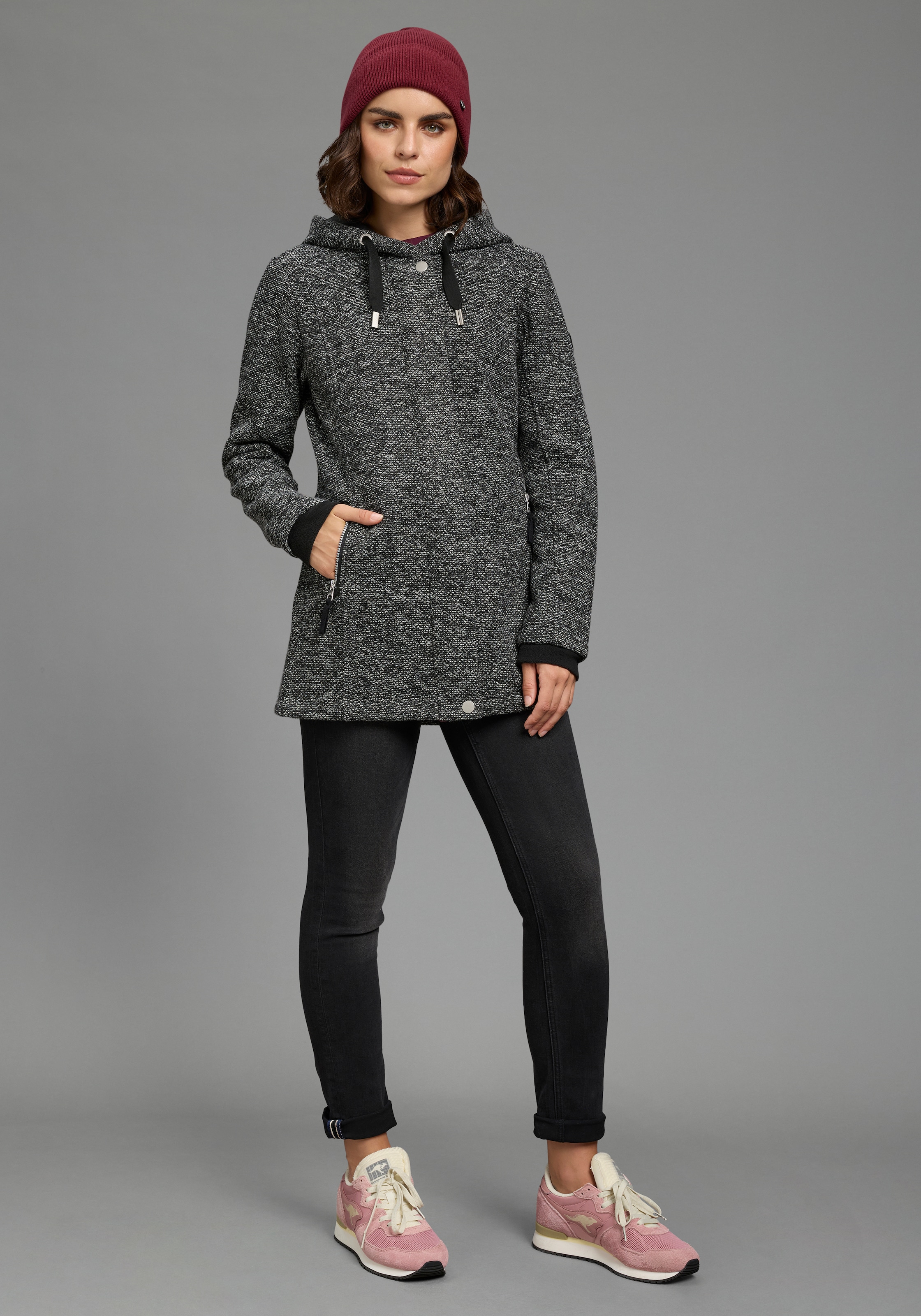 KangaROOS Strickfleecejacke mit Kapuze mit 2-Wege-Reißverschluss und Druckknöpfen, hüftbedeckend