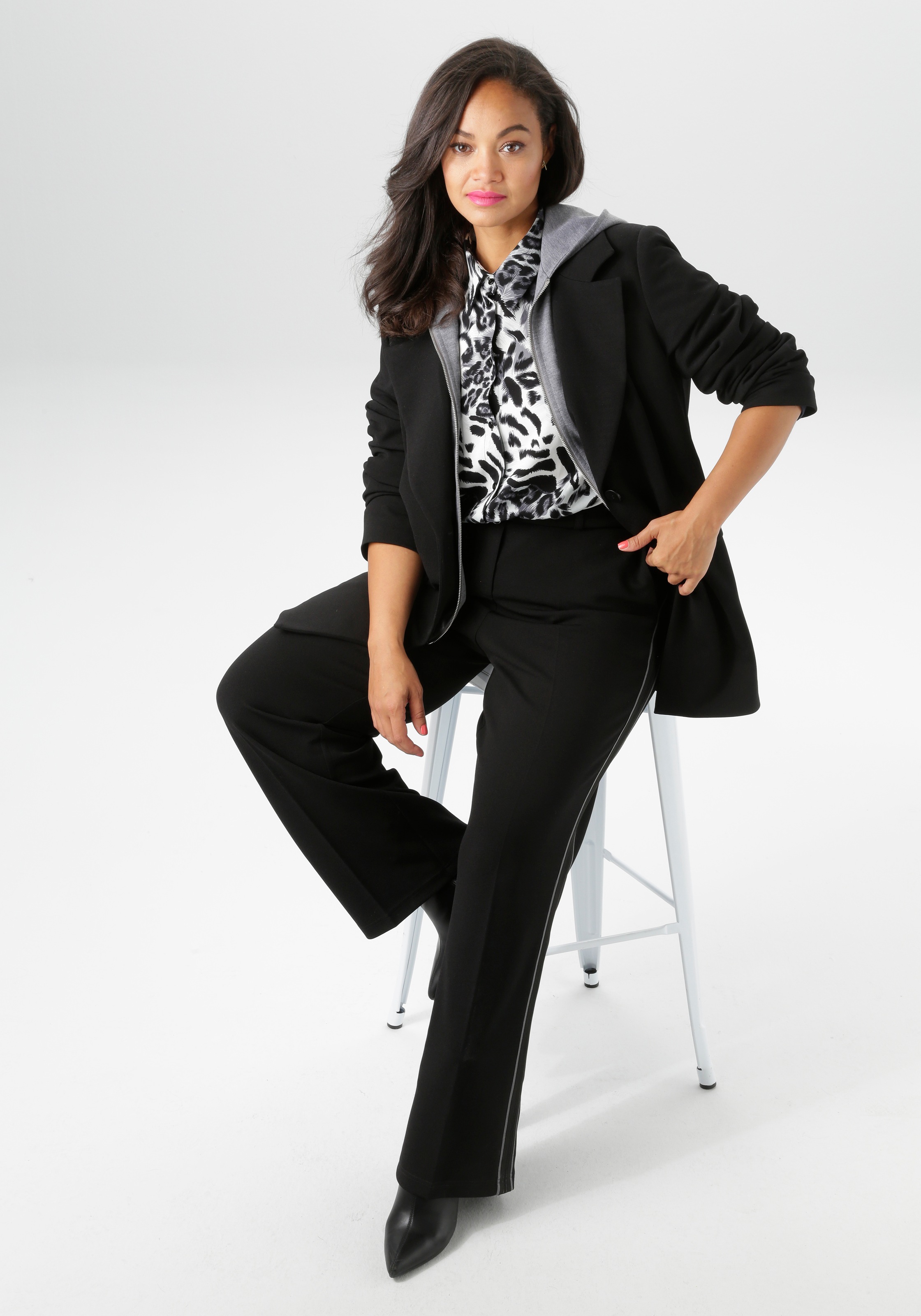Aniston PLUS Longblazer, mit Hoodie-Effekt - NEUE KOLLEKTION