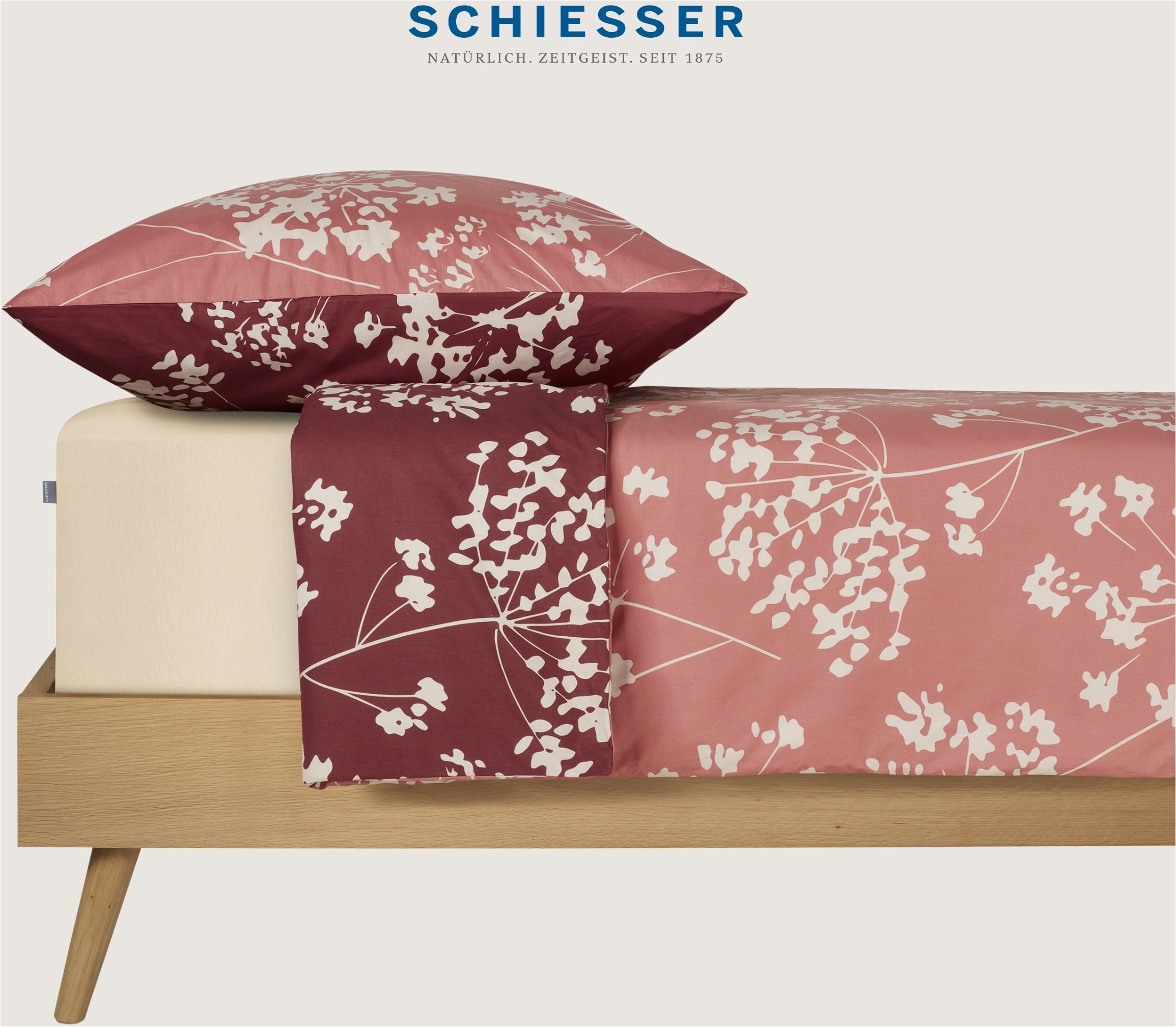 Schiesser Wendebettwäsche »Alyssa aus weicher Baumwolle mit feinen Blüten bedruckt«, Made in Green