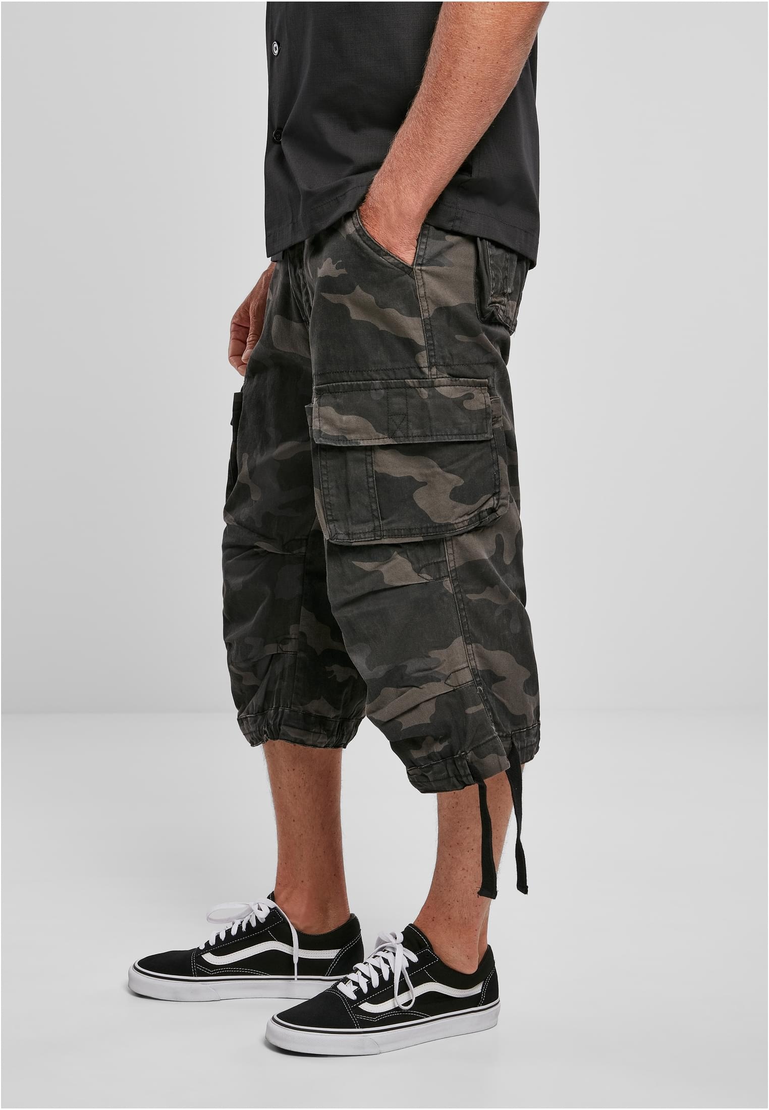 Brandit Stoffhose »Brandit Herren Urban Legend Cargo 3/4 Shorts«, (1 tlg.)