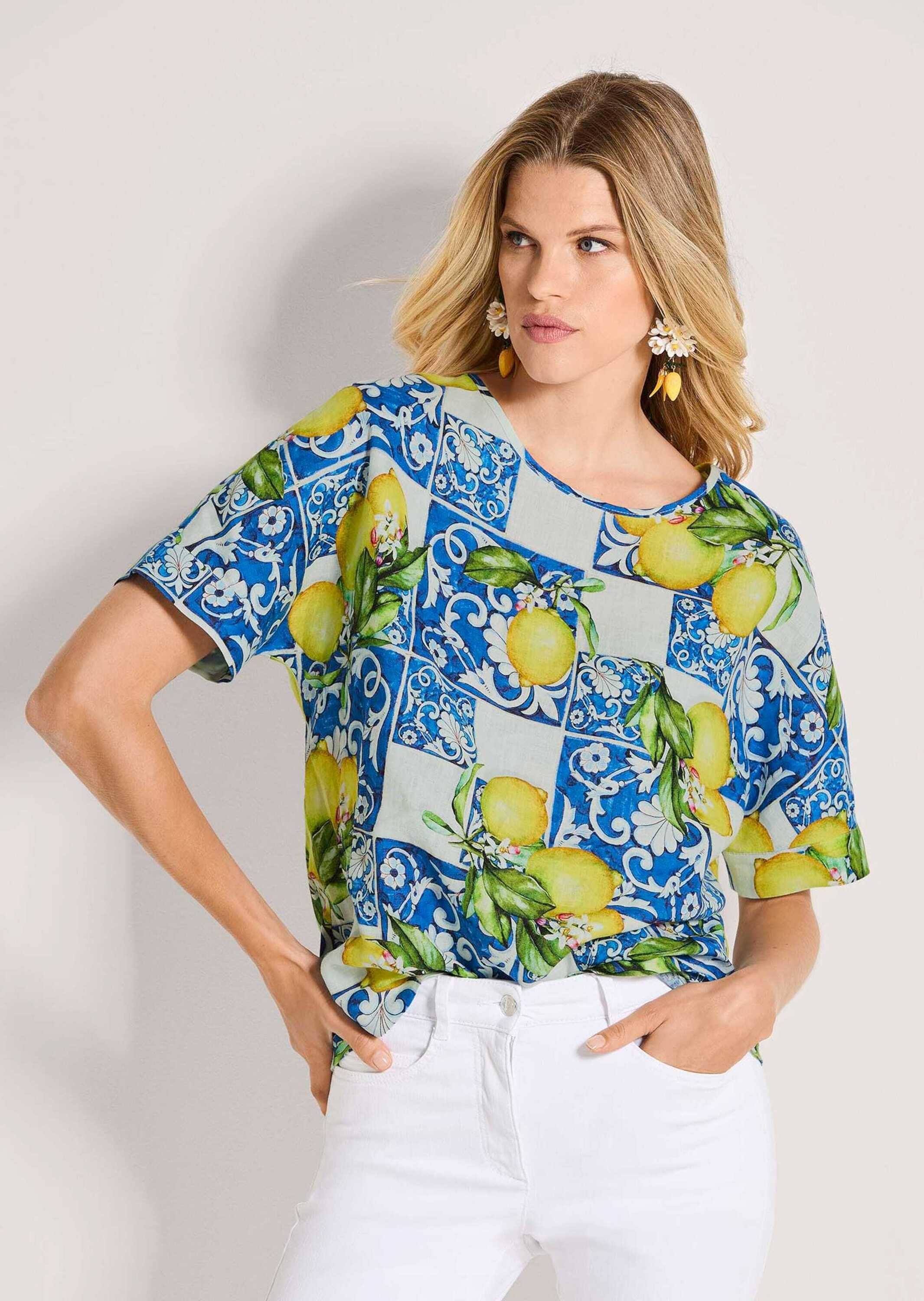 Thumbnail - MADELEINE Kurzarmbluse "Blusenshirt Sommerbluse mit mediterranem Print" Überschnittene Schultern
