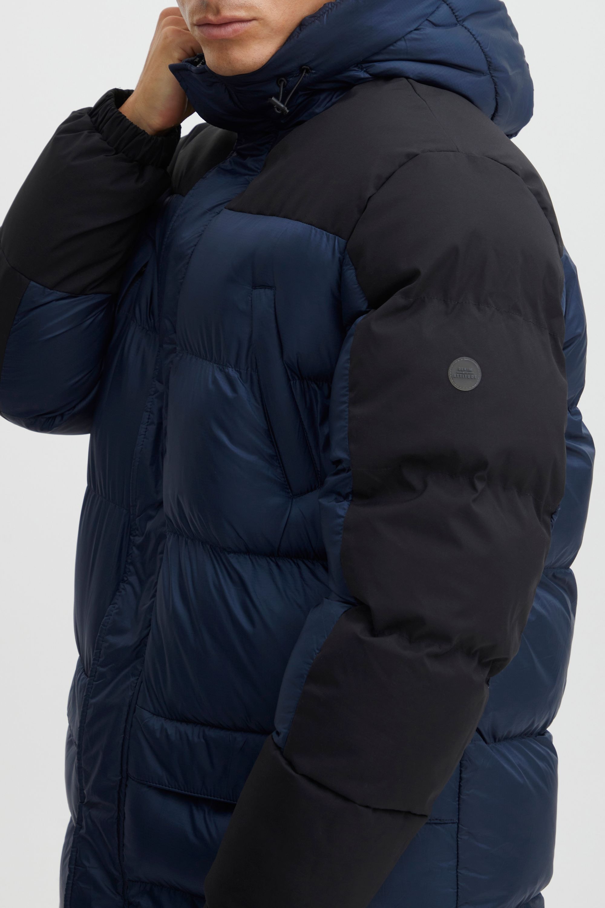 Blend Winterjacke »Winterjacke BHOuterwear«, mit Kapuze