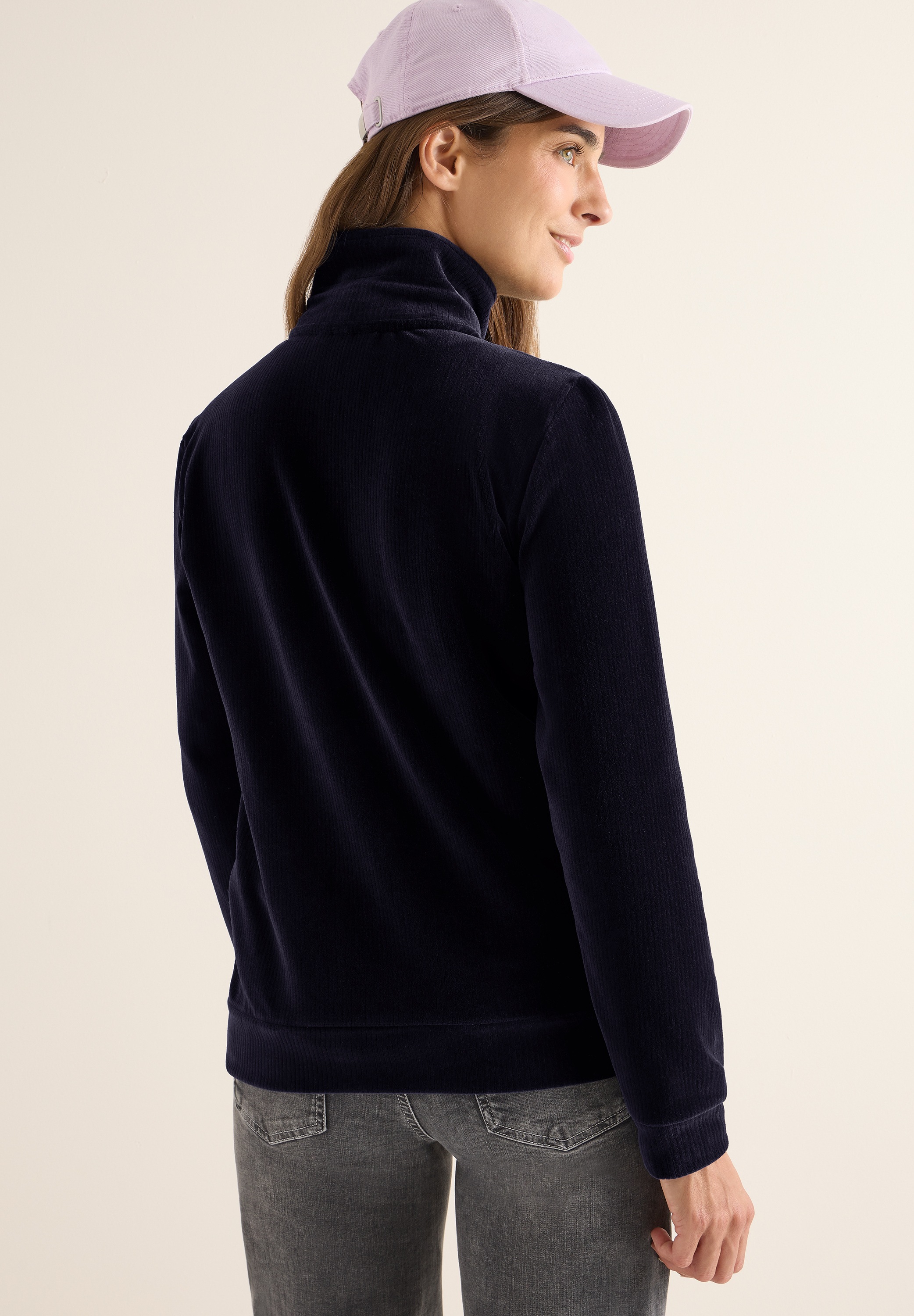 Cecil ohne Kapuze mit Stehkragen mit Tunnelzug günstig online kaufen