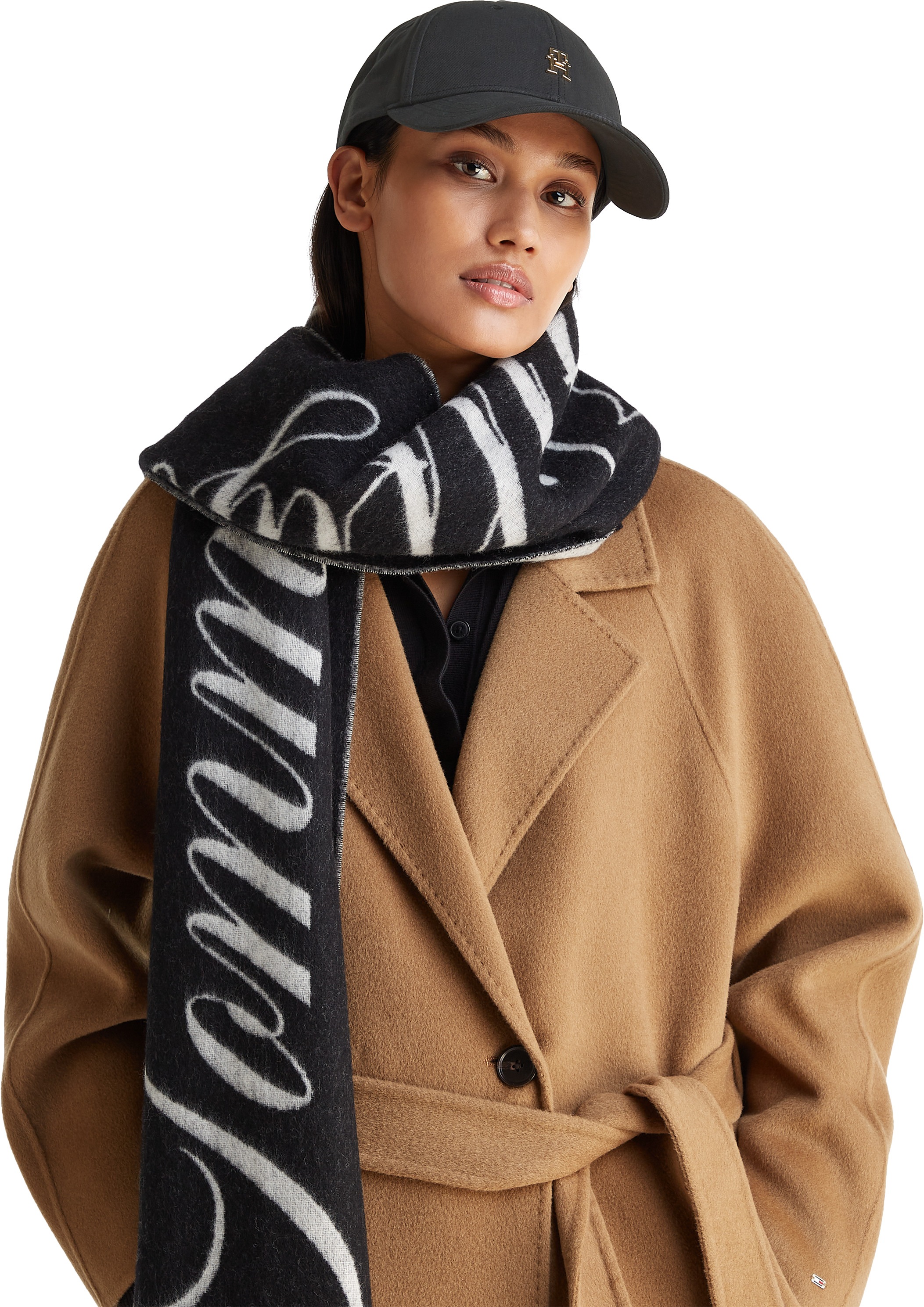 Tommy Hilfiger Baseball Cap »ELEVATED CHIC CAP«, Mit festem Schirm