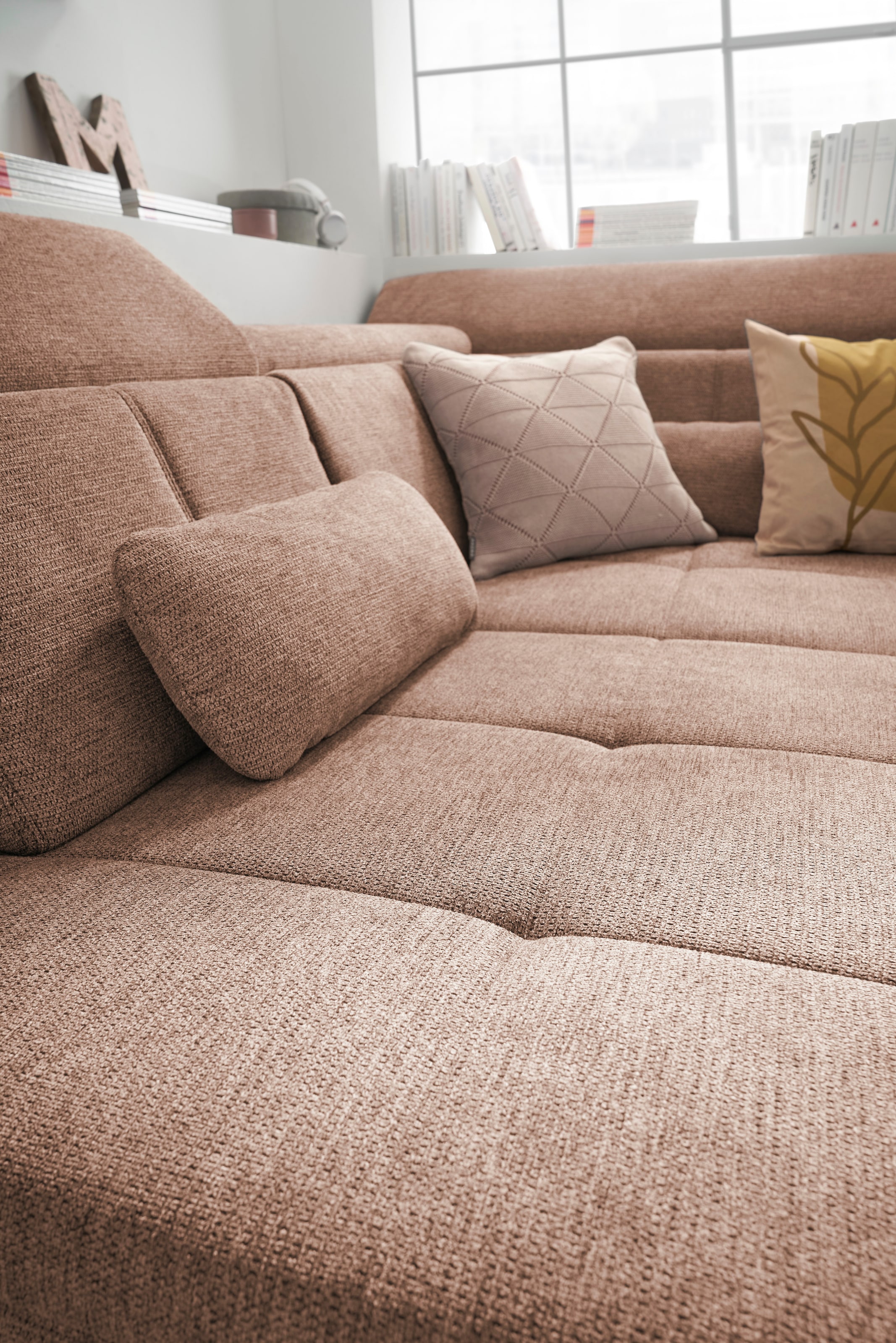 set one by Musterring Ecksofa »SO 3400 Sitzhöhe 47cm oder 49cm, Sitztiefe verstellbar, B/T 317/220 cm«, Kaltschaumpolsterung, Flachgewebe, whlw. mit Funktionen, Sitzhöhe 47